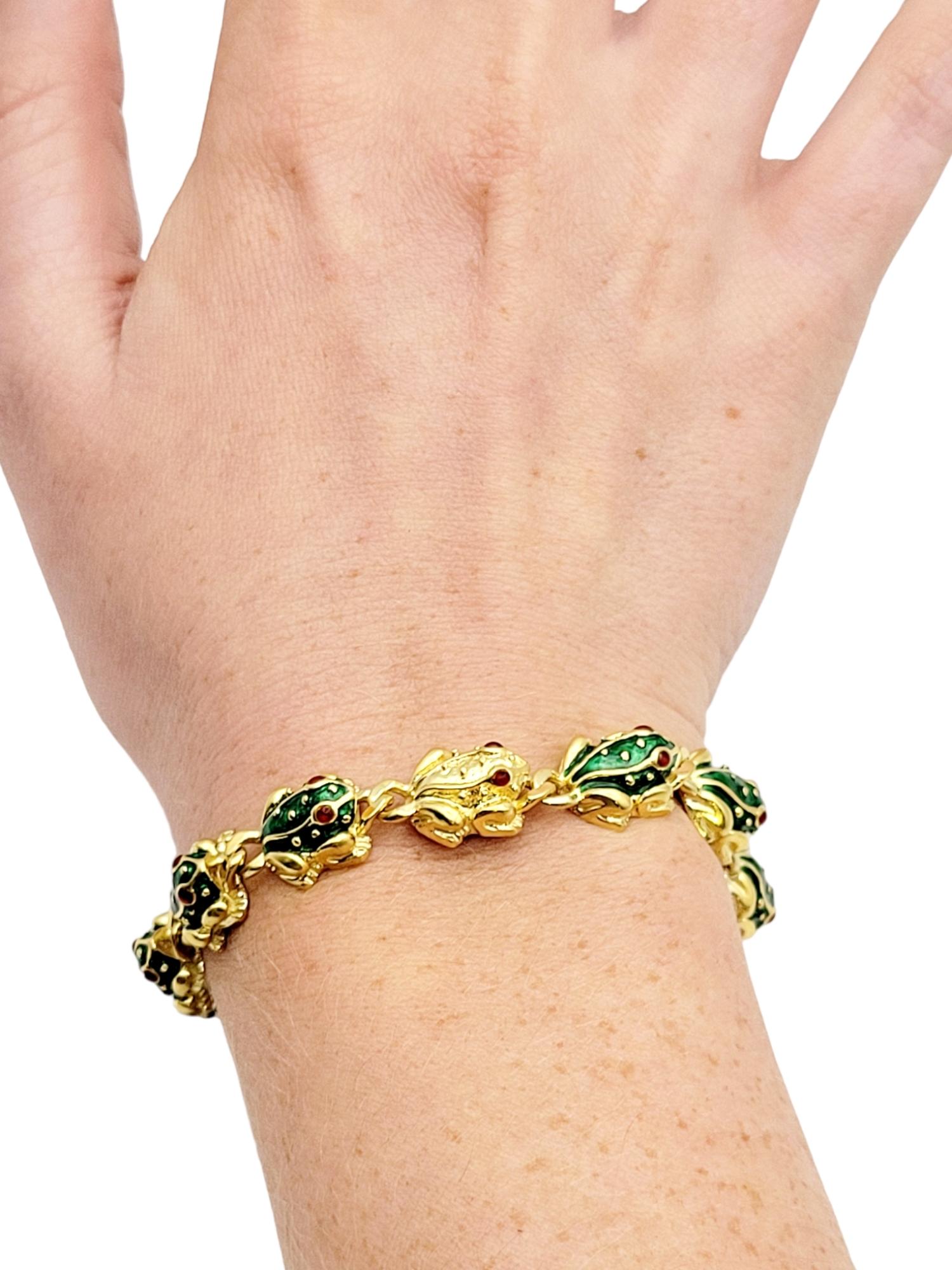 Hidalgo 18 Karat Yellow Gold 3D 11 Frog Link Bracelet with Green & Red Enamel  For Sale 6