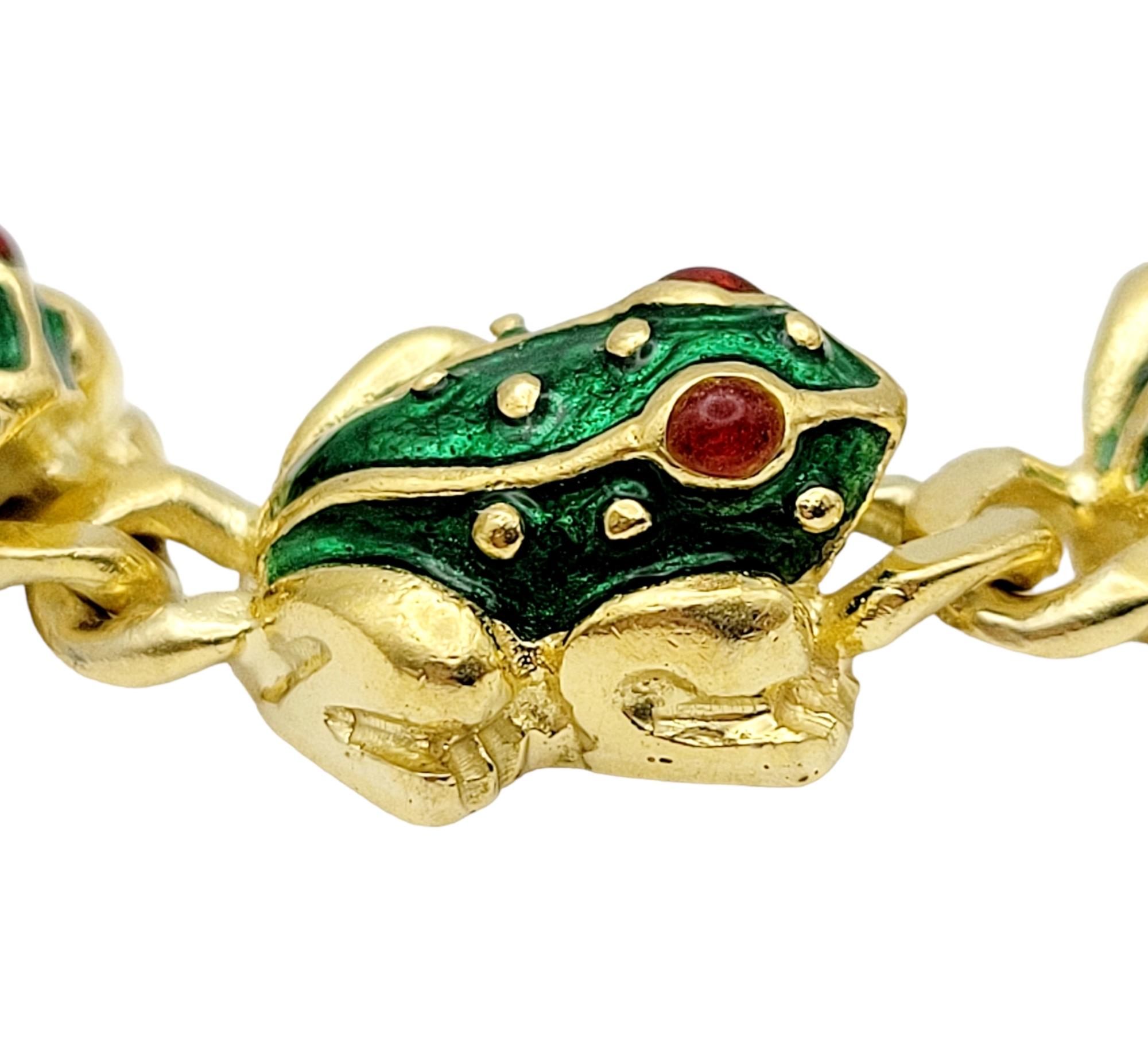 Contemporary Hidalgo 18 Karat Yellow Gold 3D 11 Frog Link Bracelet with Green & Red Enamel  For Sale