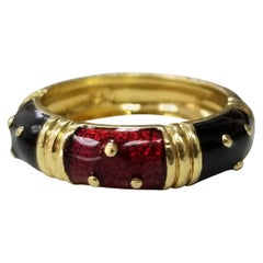 Hidalgo 18 Karat Yellow Gold and Enamel Ring