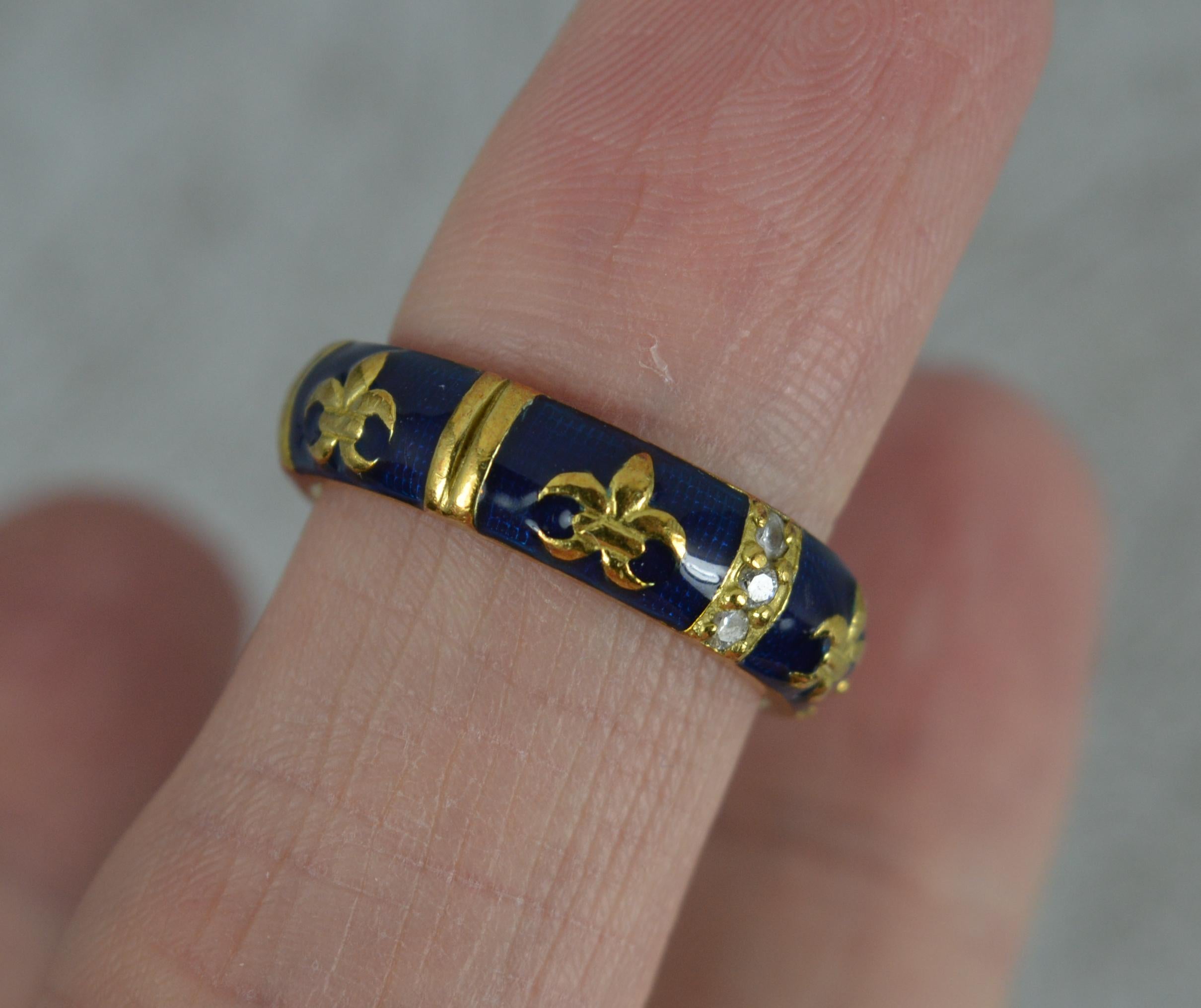 Round Cut Hidalgo 18 Carat Gold Diamond and Blue Enamel Fleur de Lis Stack Band Ring