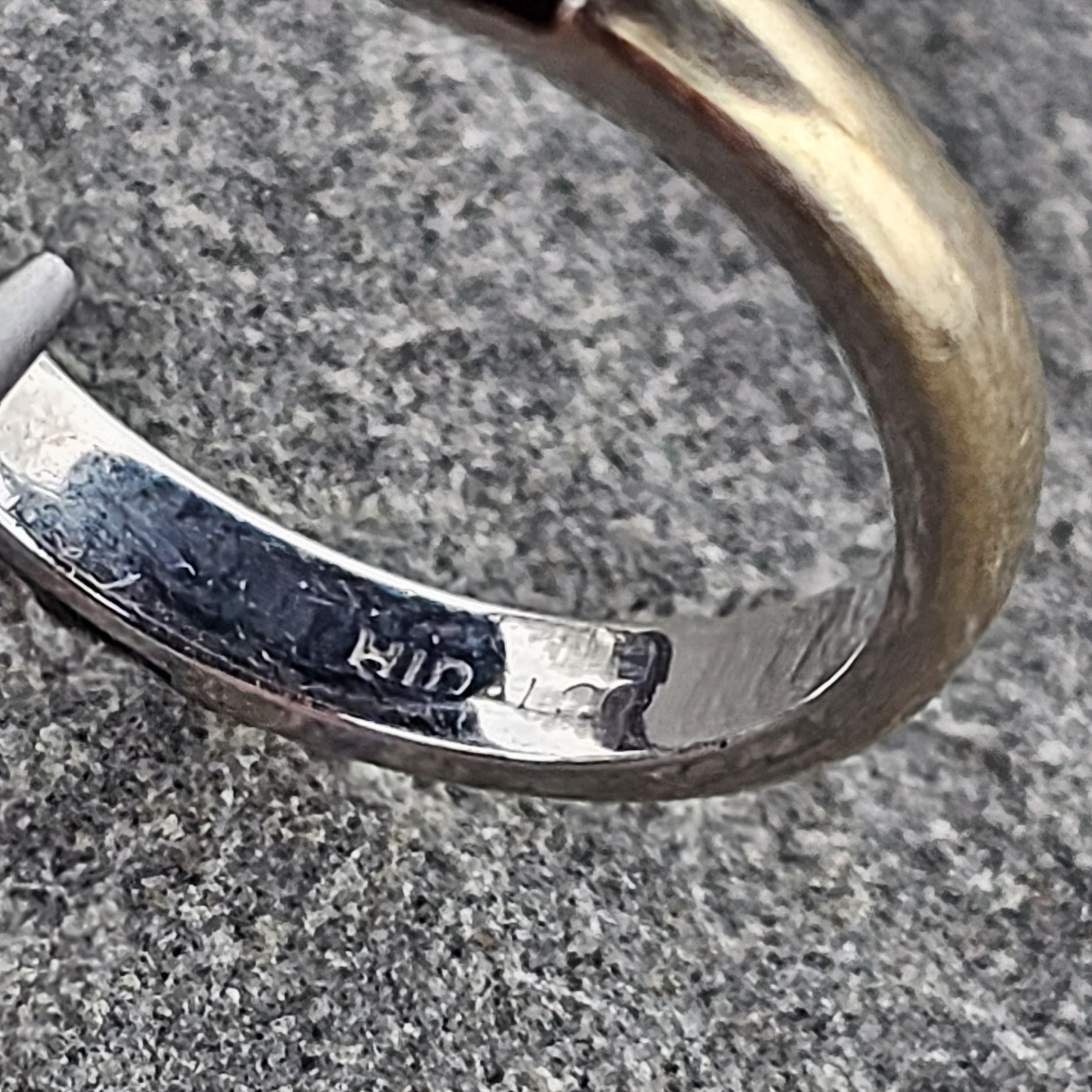 Hidalgo 18k White Gold Ring Band Black Enamel Bezel Set Diamond size 6.75 For Sale 1