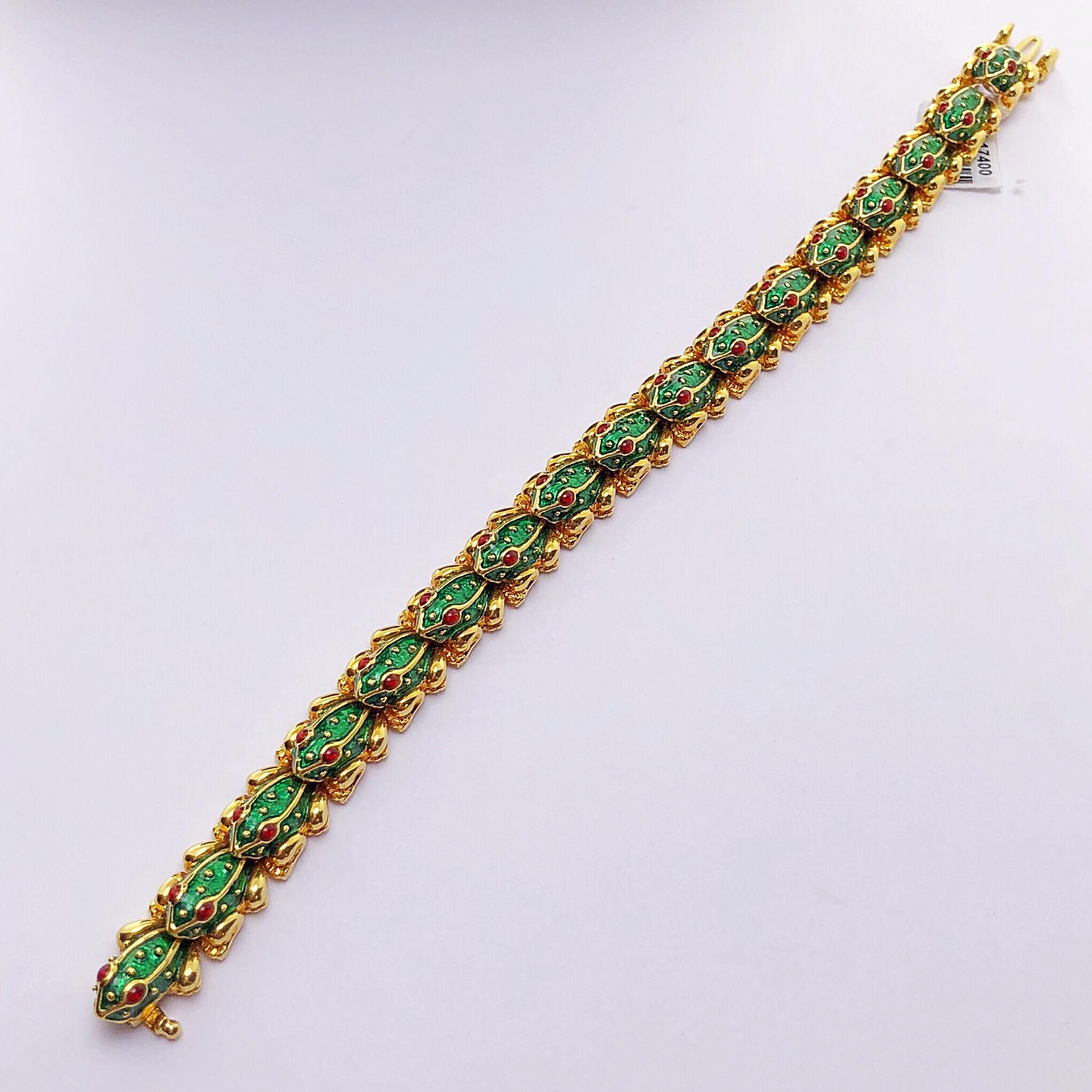 Moderne Hidalgo Bracelet grenouille en or jaune 18 carats, émail vert et rubis en vente