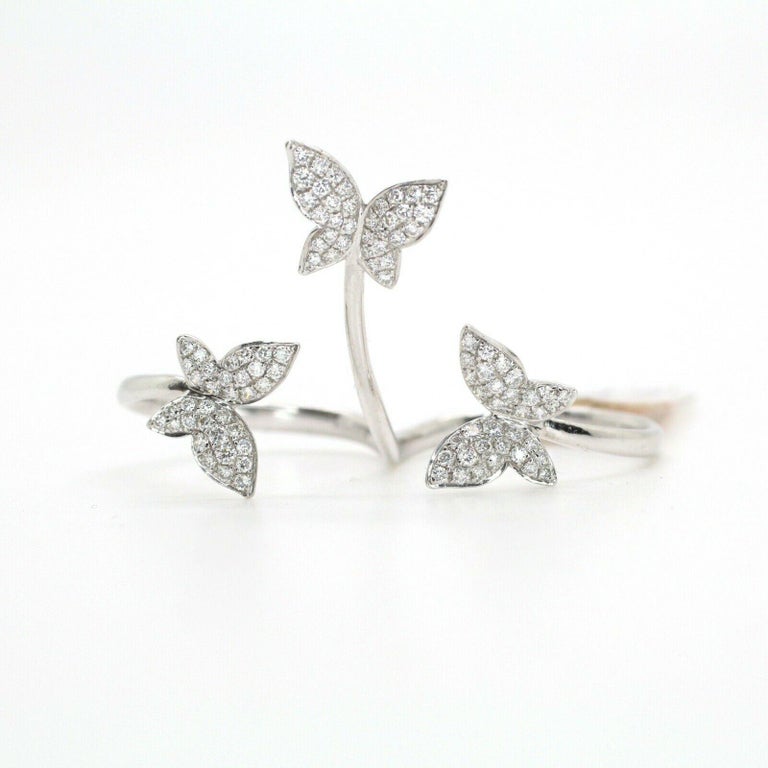 Hidalgo Double Finger Ring in 18k White Gold Decorated with Near