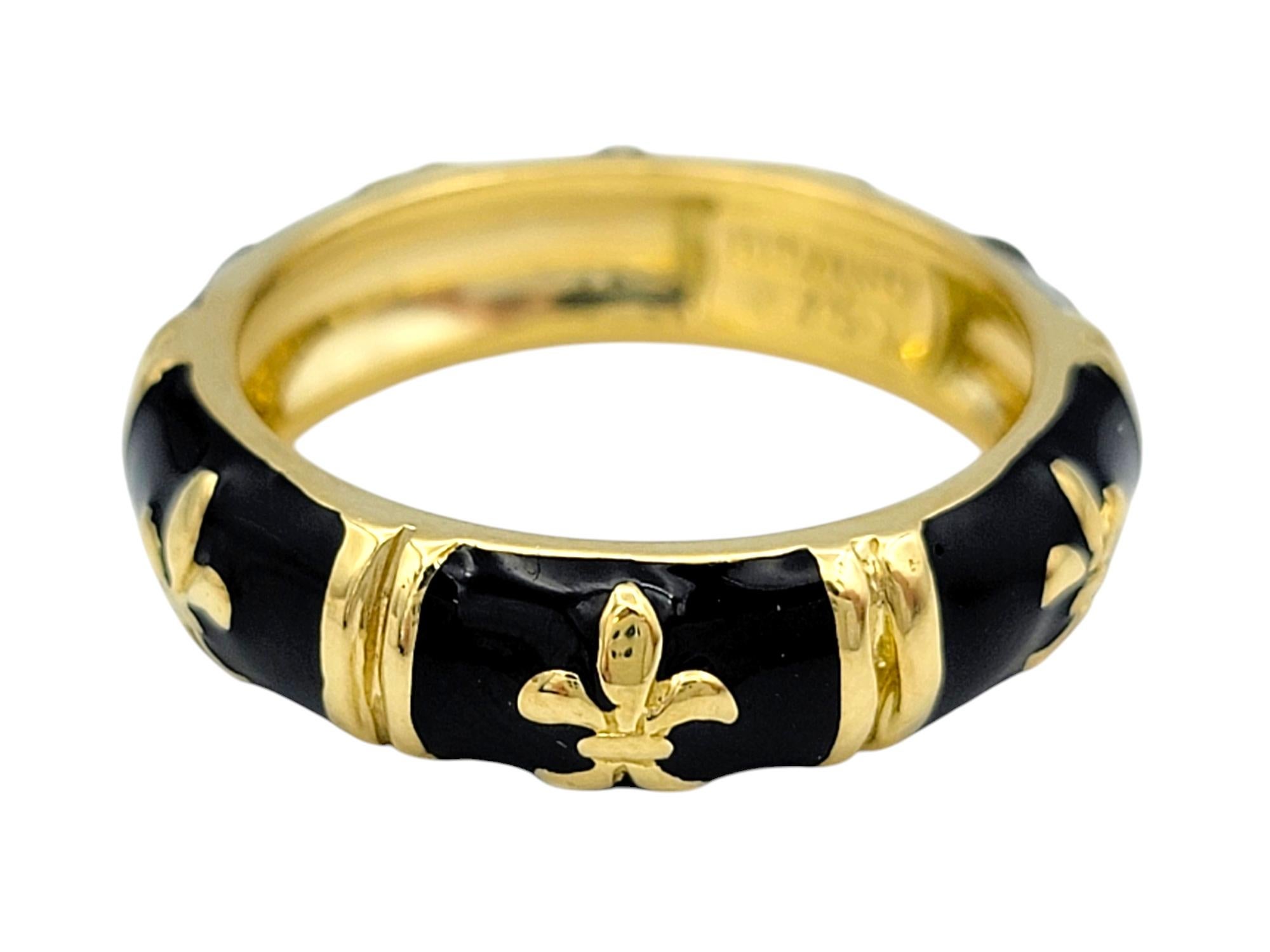 Contemporary Hidalgo Fleur-de-lis Black Enamel Stackable Band Ring in 18 Karat Yellow Gold