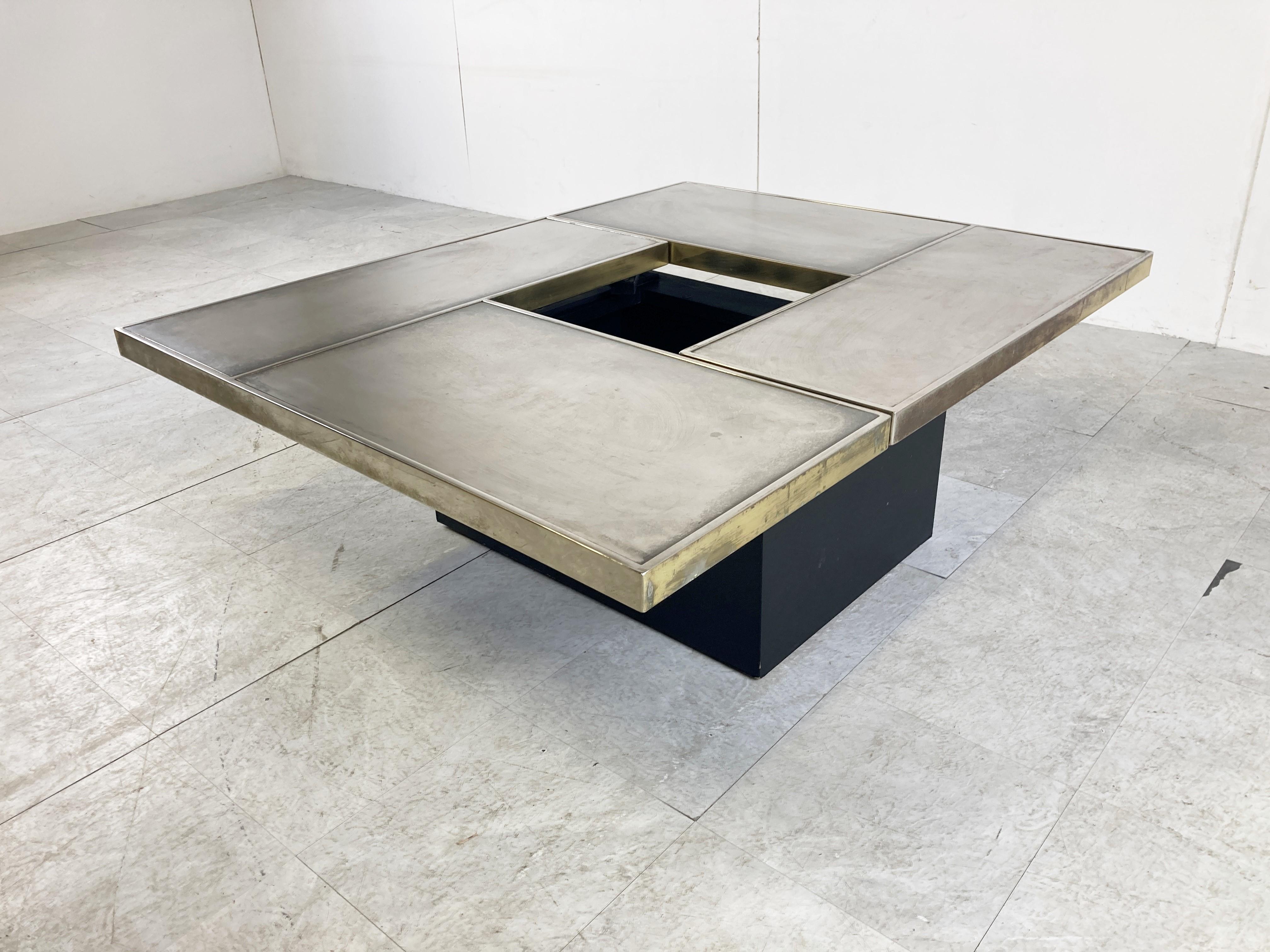 Hidden Bar Coffee Table by Willy Rizzo, 1970s 1