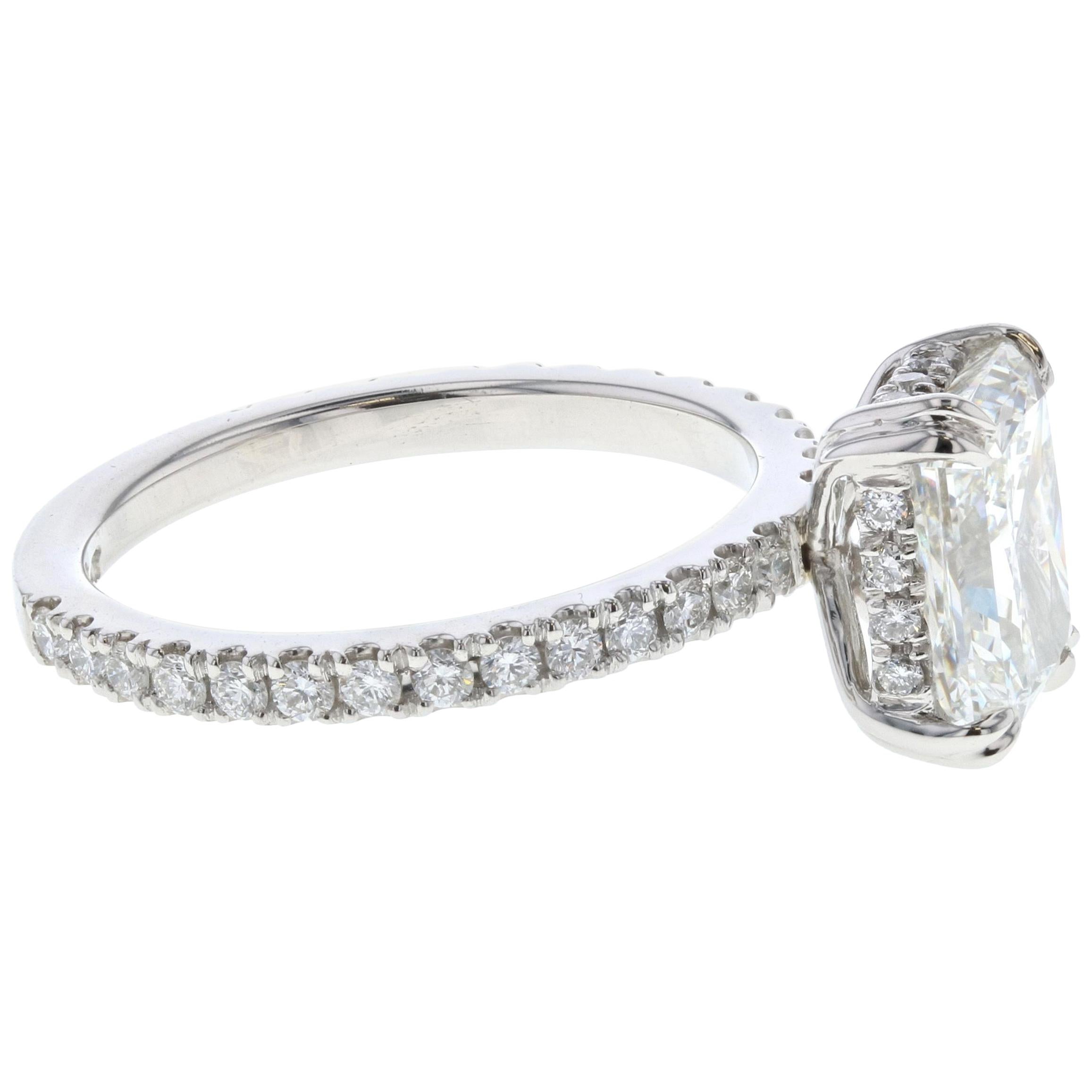 Hidden Halo 2 Carat Radiant Diamond Engagement Ring in Platinum 'Certified' Plat For Sale