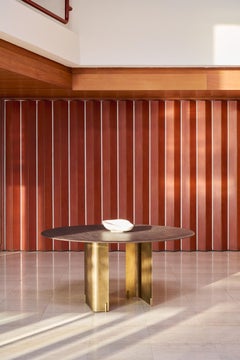 Hidde's Dining Table - 69 "Sixtynine"-  Wooden Oak Top & Brass Legs DIA 1600 mm