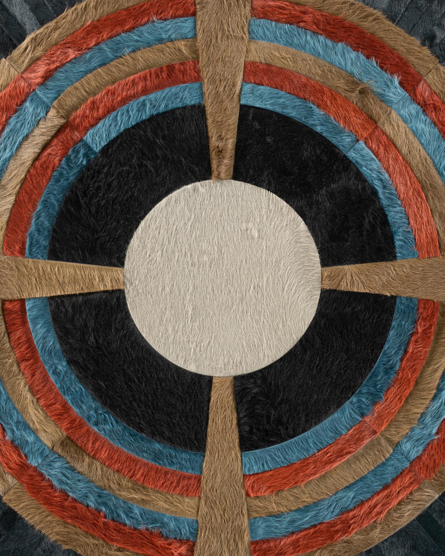 Tapis Hide par I Douglas Friedman (11ft de diamètre) en vente 1