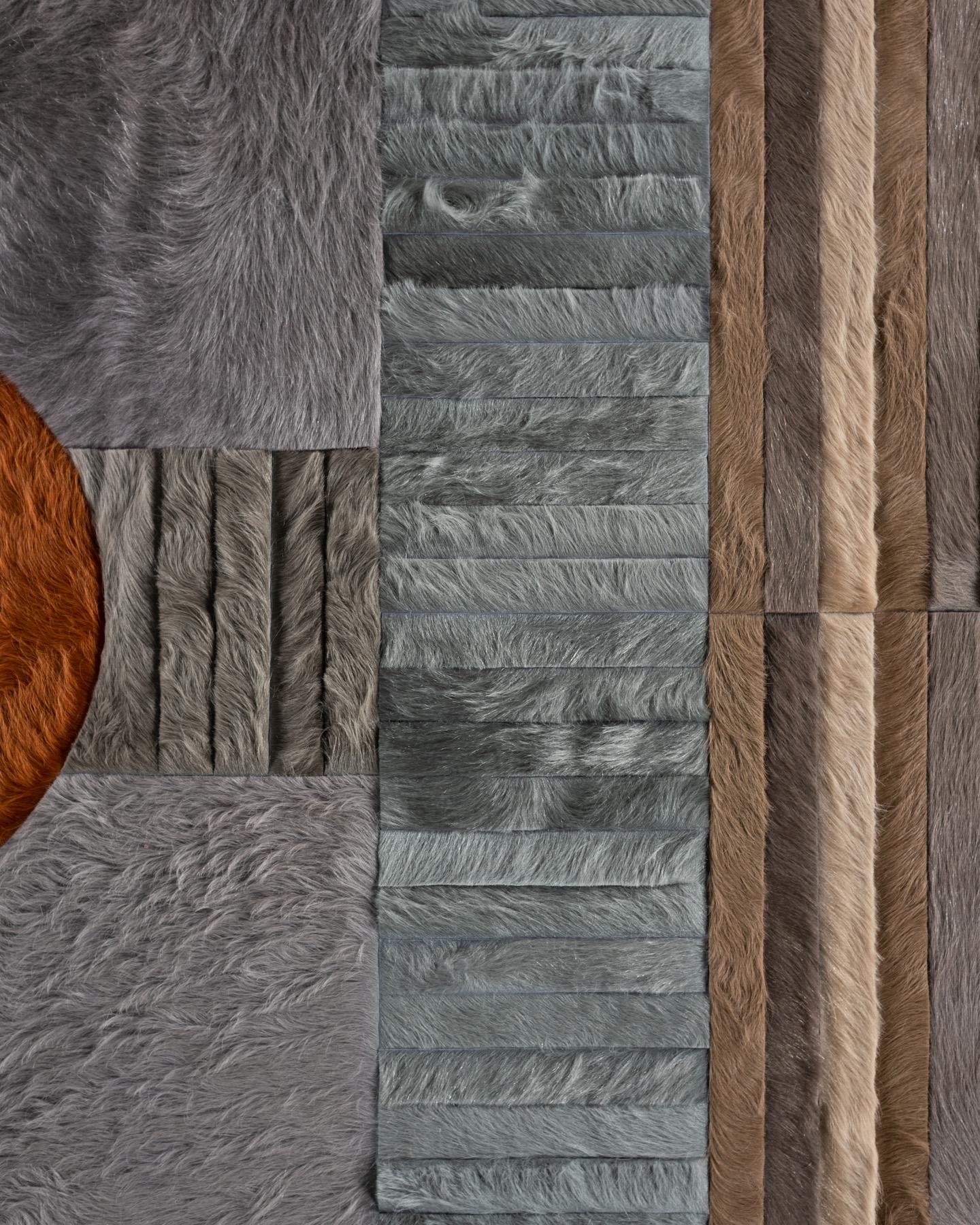 Fatto a mano Tappeto Hide di Douglas Friedman (12ft x 10ft) in vendita