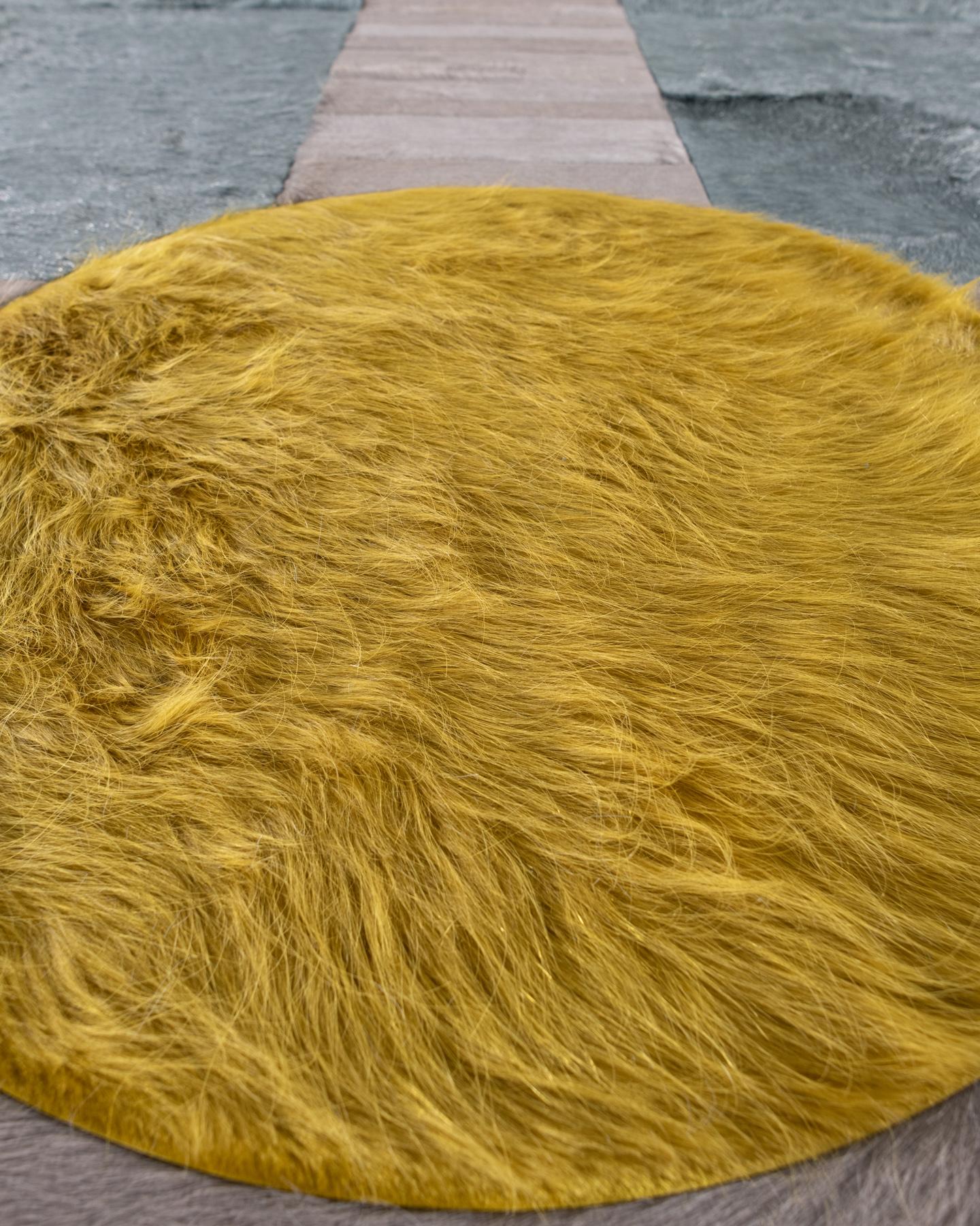 Tapis Hide par I Douglas Friedman (26ft x 15ft) en vente 4