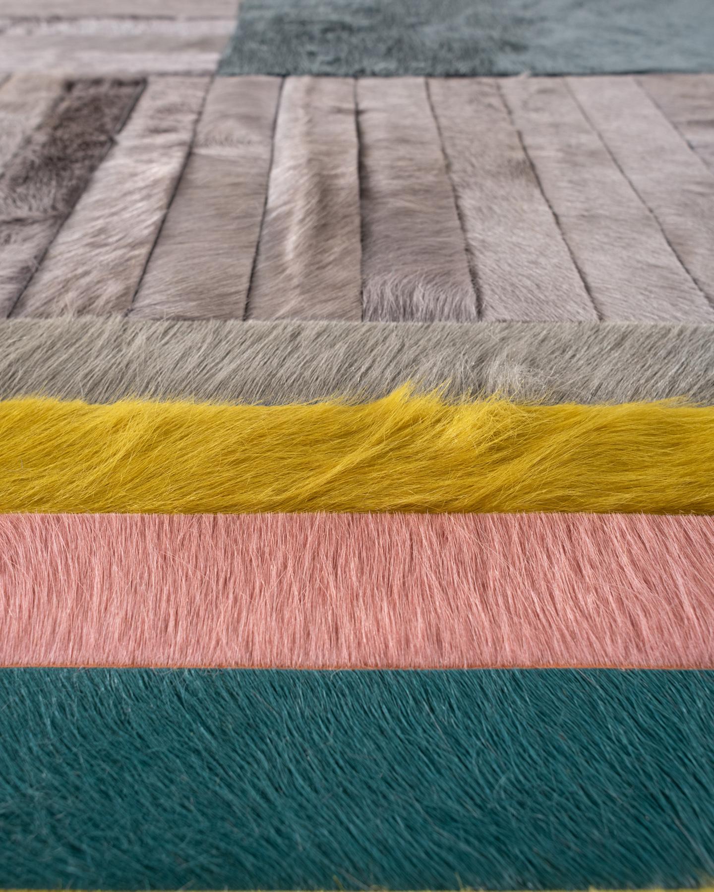 Organique Tapis Hide par I Douglas Friedman (26ft x 15ft) en vente