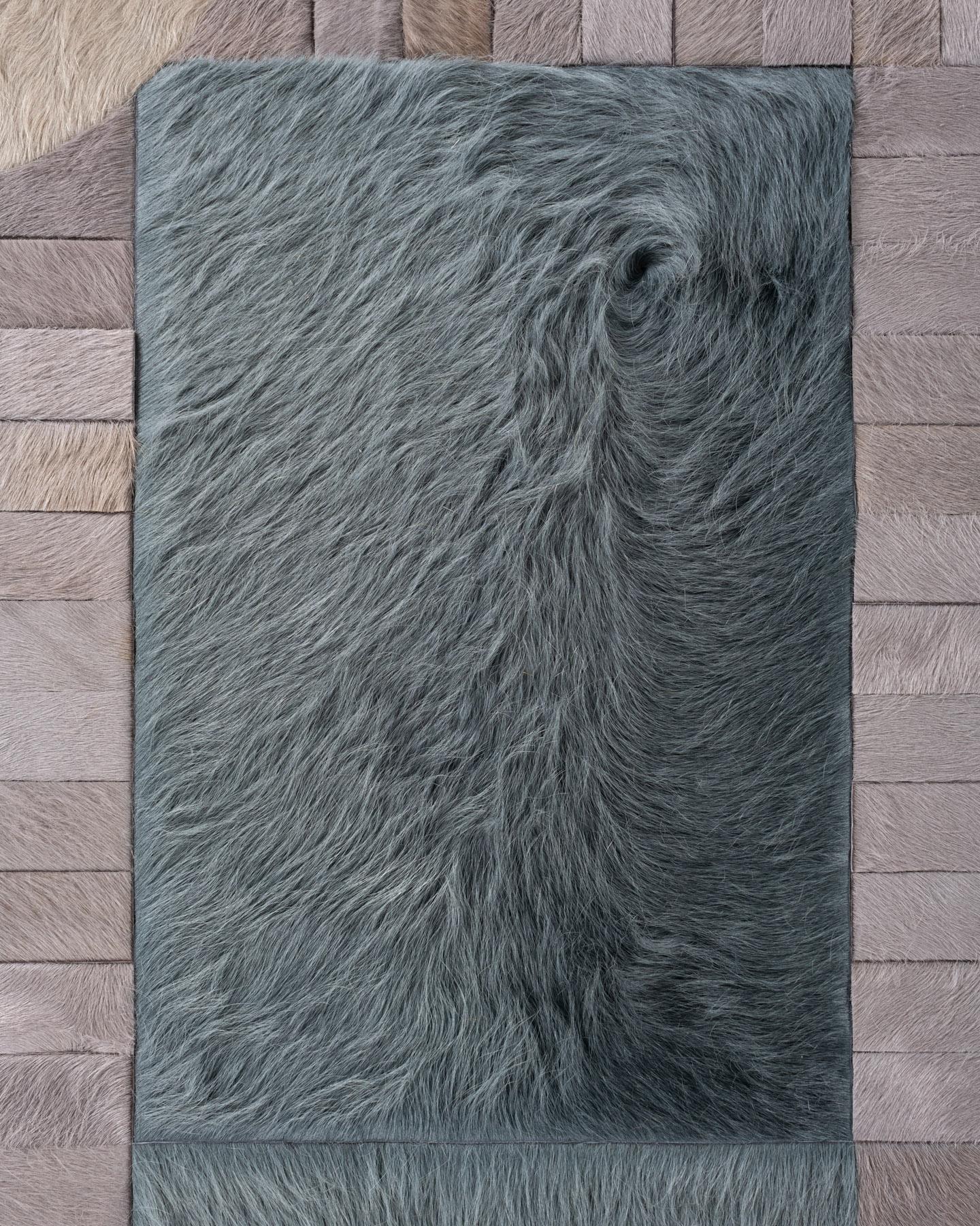 Cuir de vache Tapis Hide par I Douglas Friedman (26ft x 15ft) en vente