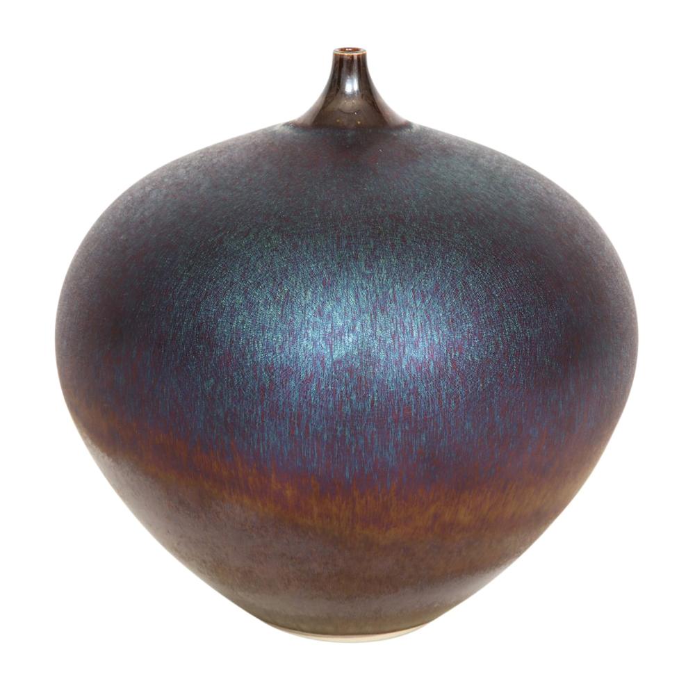 Modern Hideaki Miyamura Vase, Porcelain, Iridescent, Signed