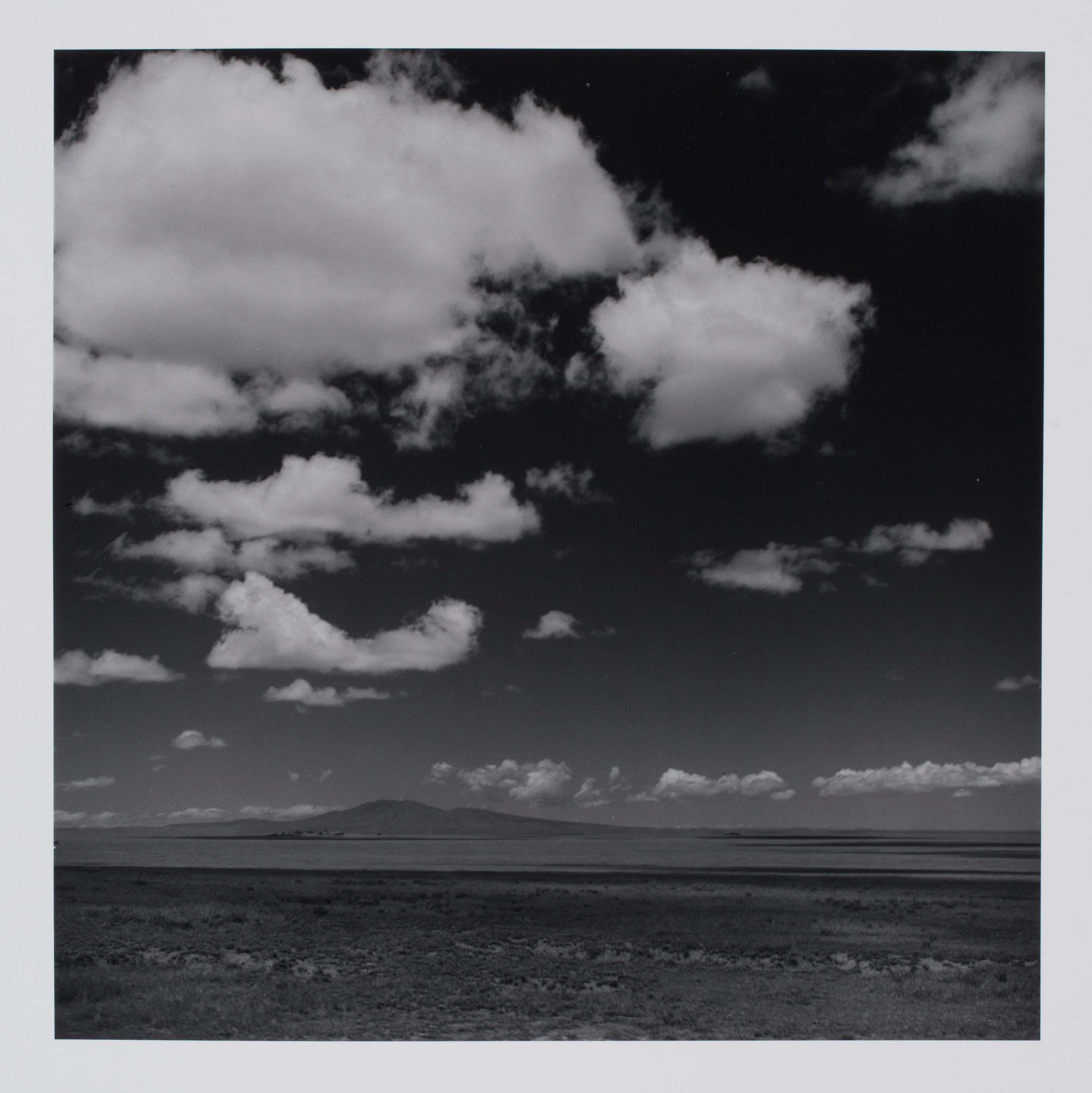Hideoki Hagiwara Black and White Photograph - Hideoki, Black & White, Kenya, 1994, Landscape, 16" x 20"