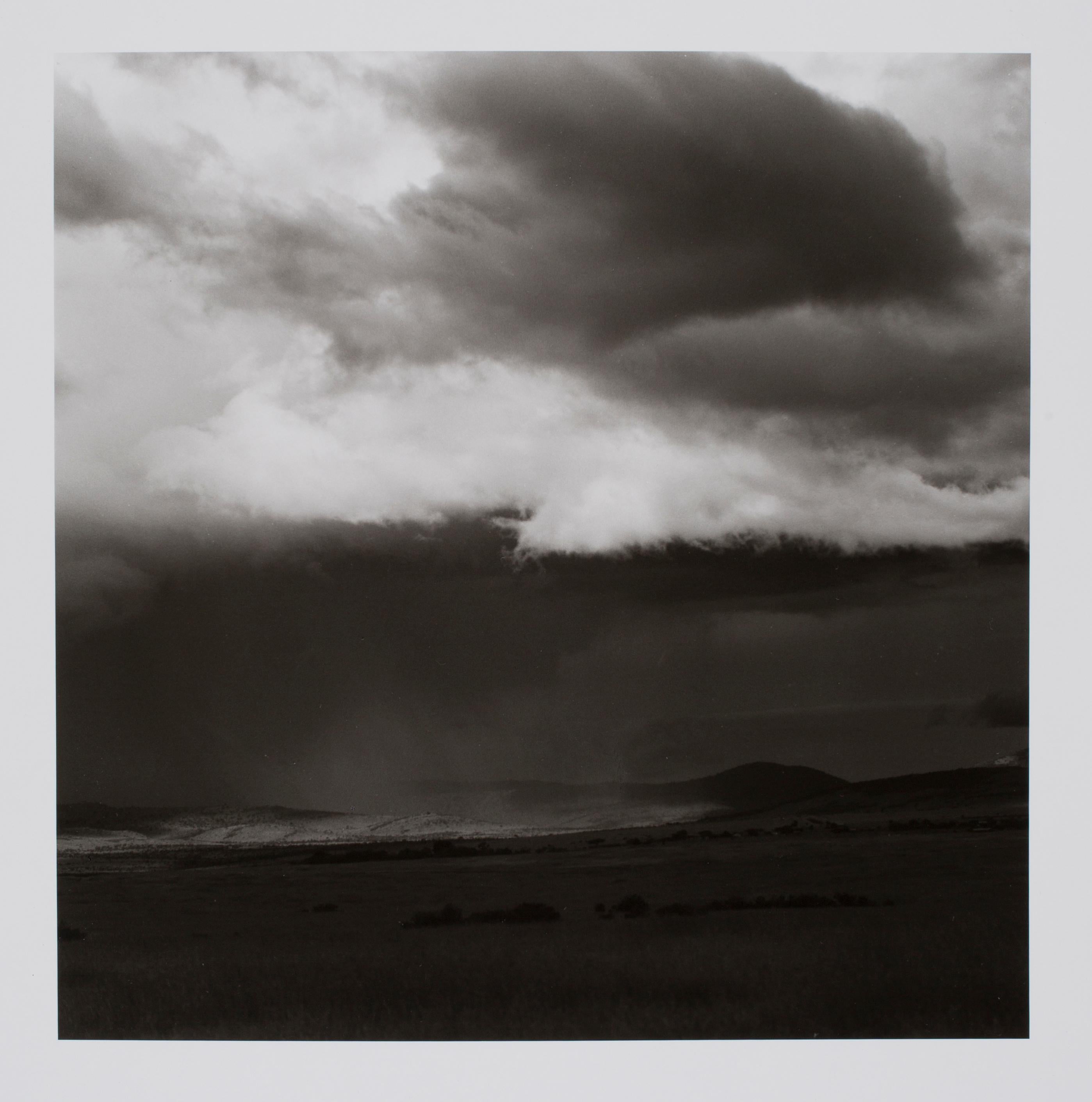 Hideoki Hagiwara Black and White Photograph - Hideoki, Black 
White Photography, Landscapes, Tanzania, 1994