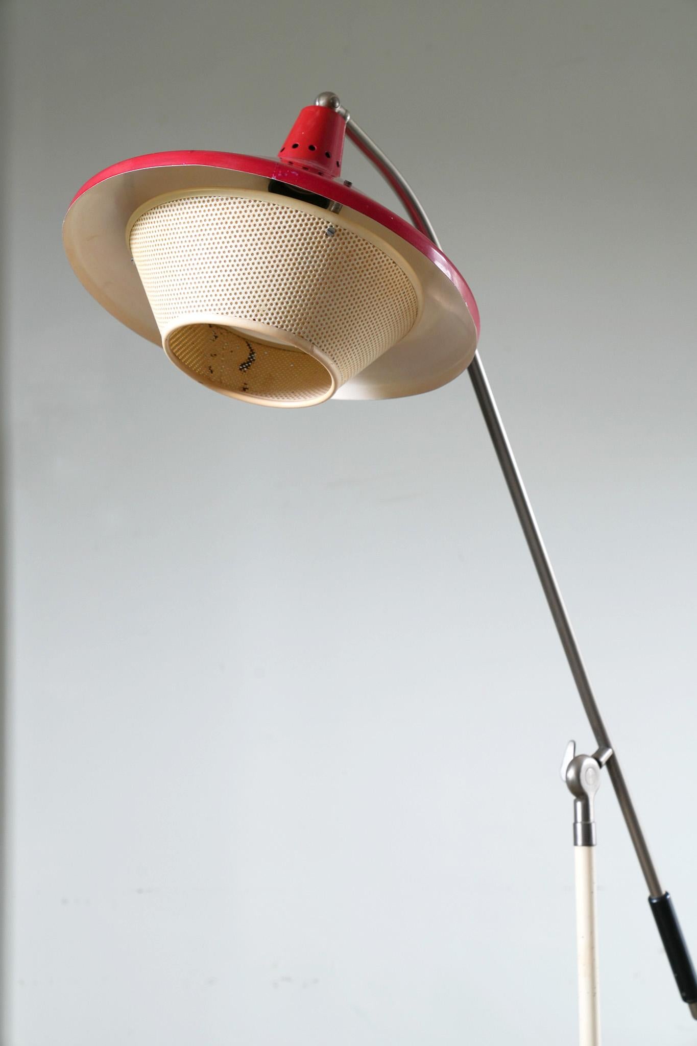 Hiemstra Evolux Floor Lamp In Good Condition For Sale In Conwy, GB