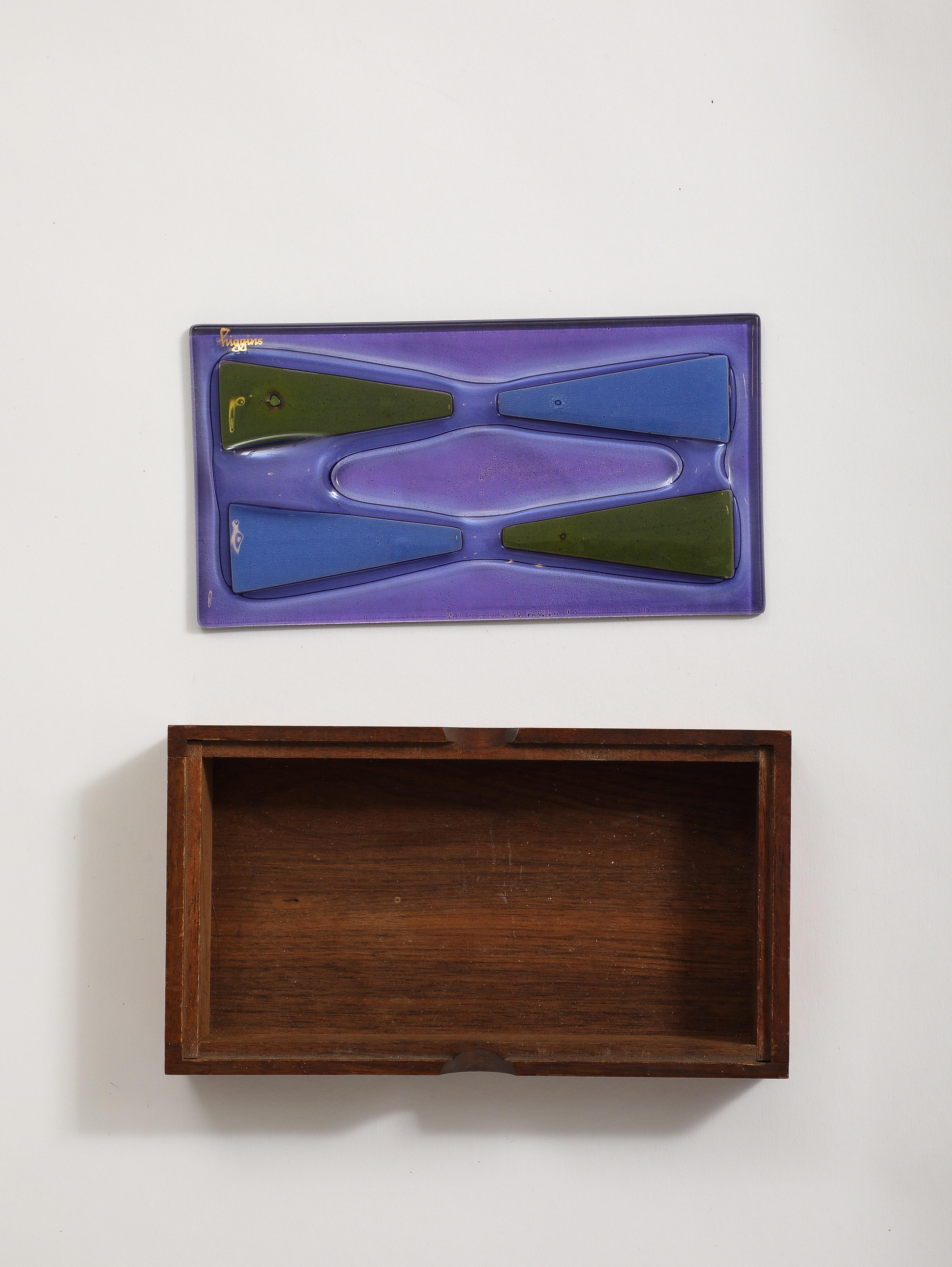 Higgins Violet/Green Art Glass Keepsake Box For Sale 3