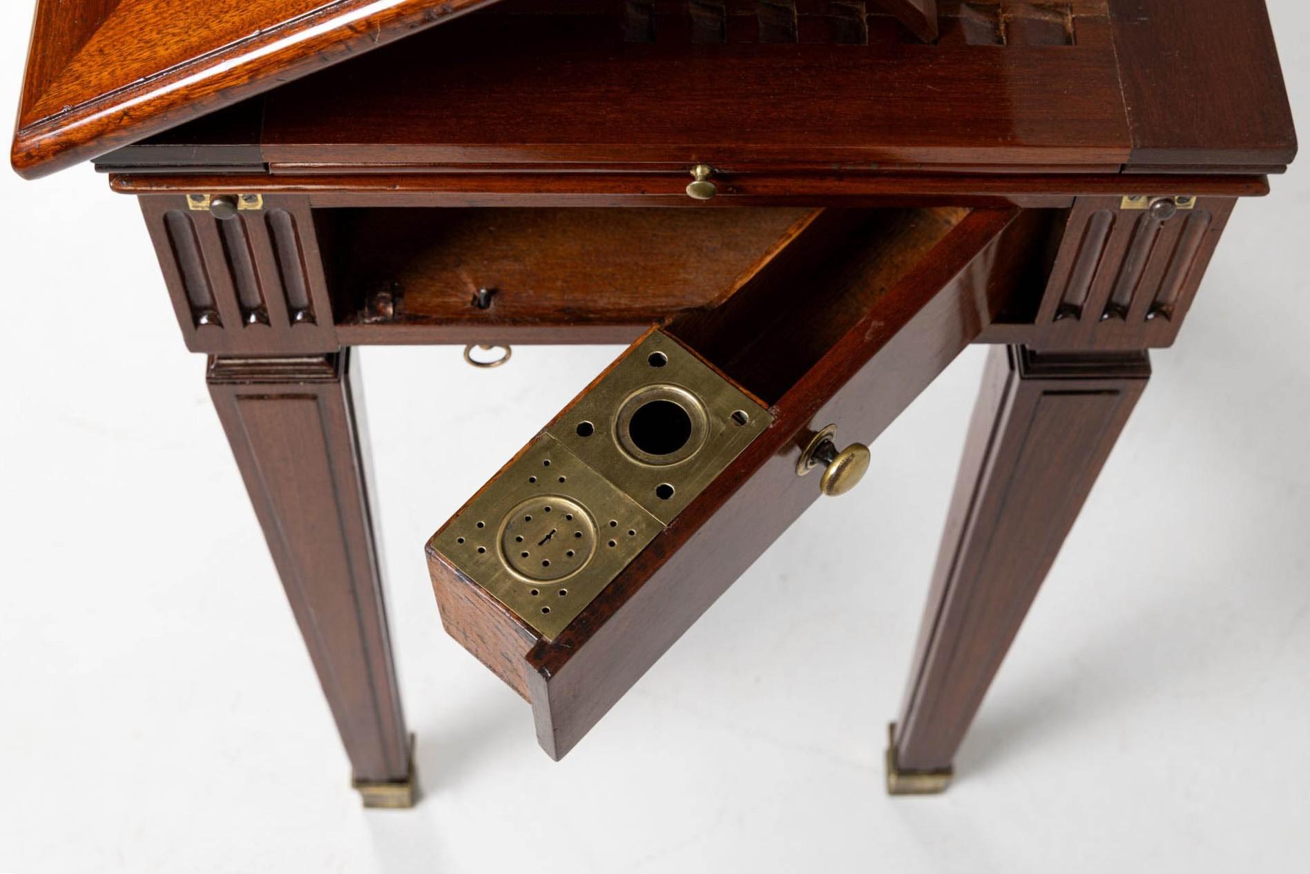 High Adjustable Architect's Desk, Writing Desk, circa 1800 For Sale 6