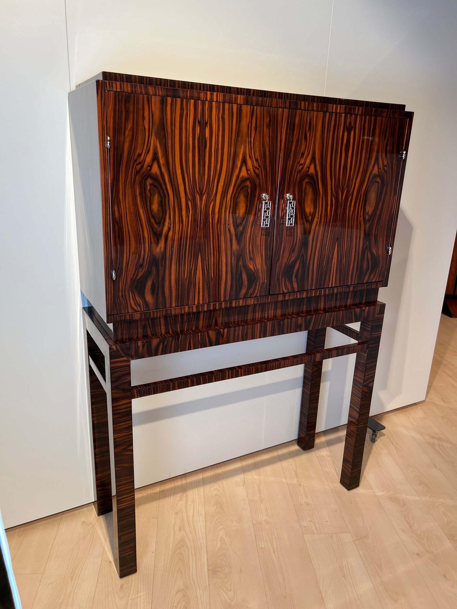 French High Art Deco Cabinet, Macassar Veneer, Mahogany, France circa 1930 For Sale