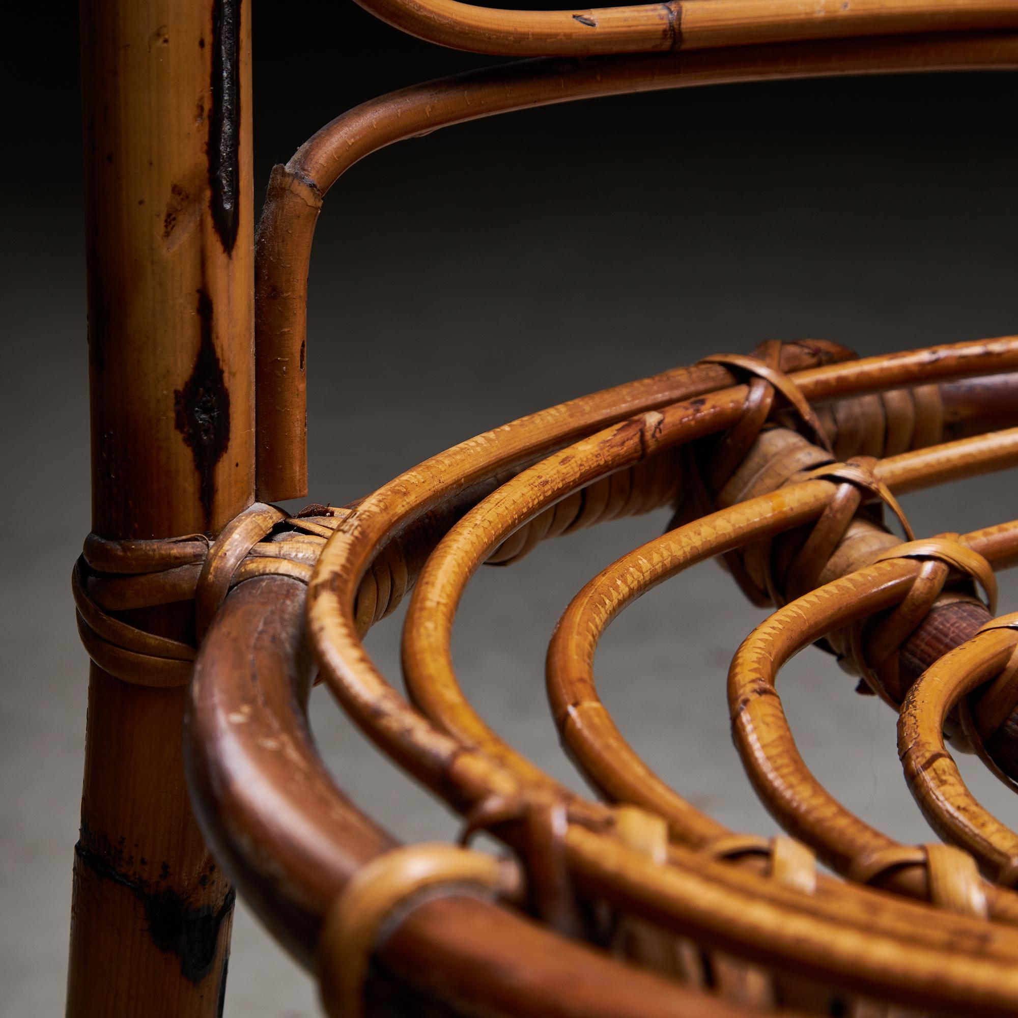 Silla de bambú con respaldo alto, años 60 siglo XX en venta