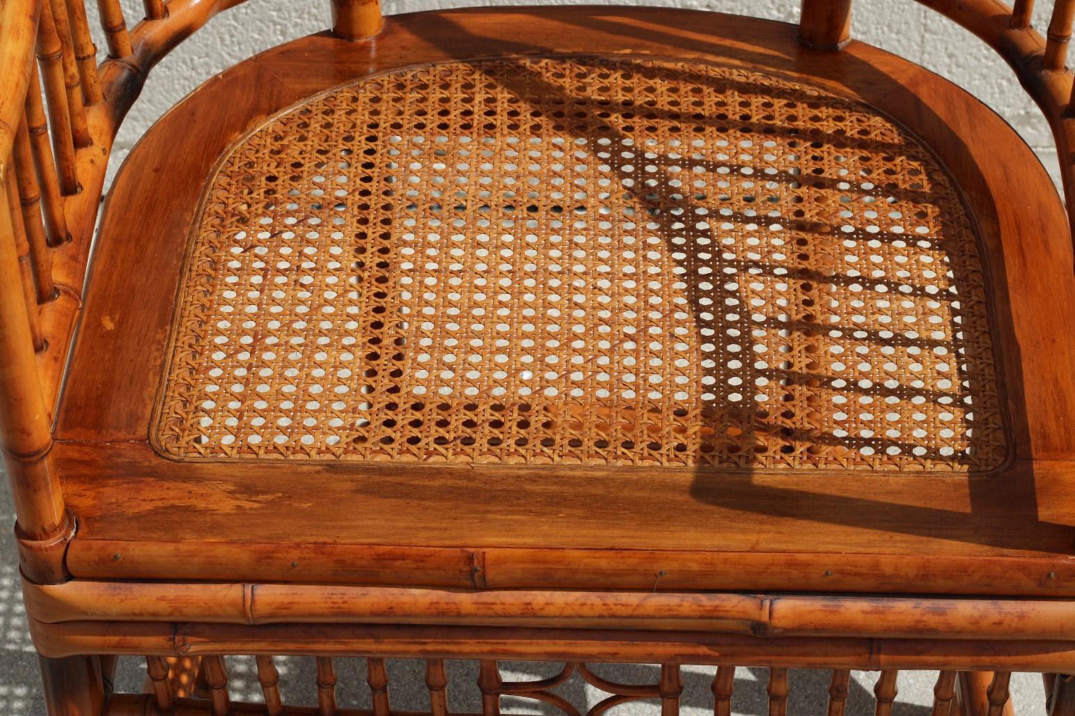 Paire de fauteuils à haut dossier en bambou et écailles de tortue de style Brighton Pavilion en vente 6