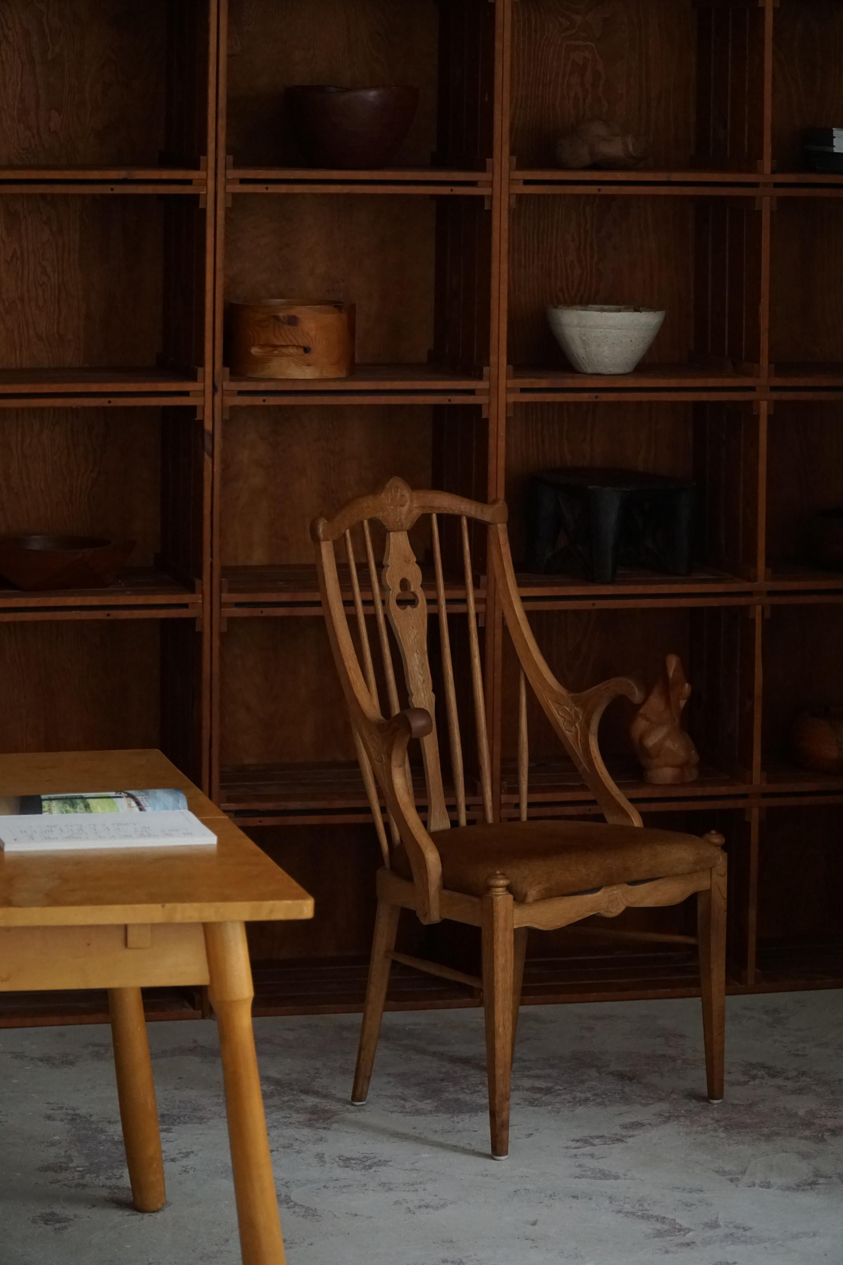 Fauteuil danois à haut dossier en Oak Oak massif et coussin en cuir, milieu du siècle, années 1950 en vente 1