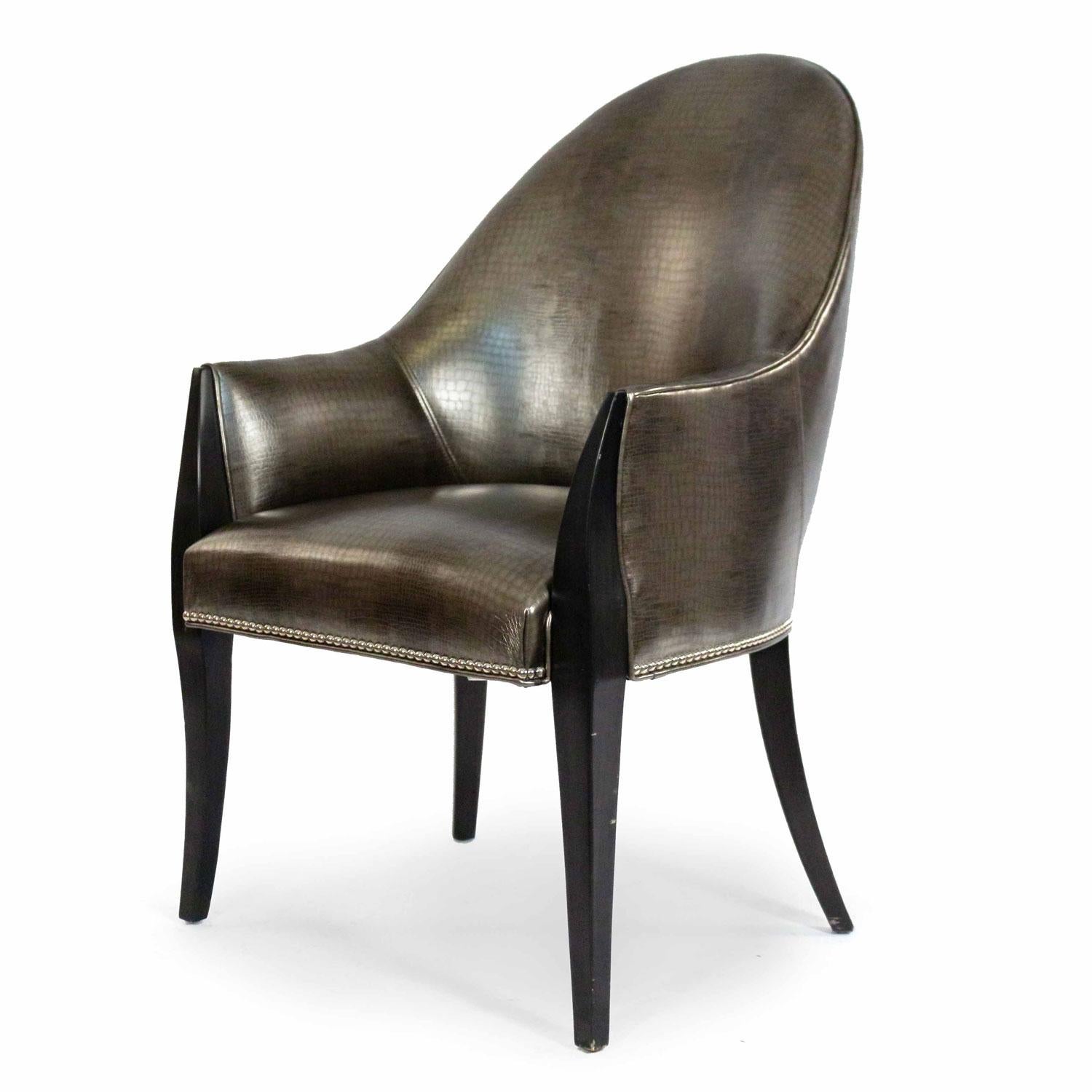 Sessel mit hoher Rückenlehne aus Alligatorlederimitat (amerikanisch) im Angebot