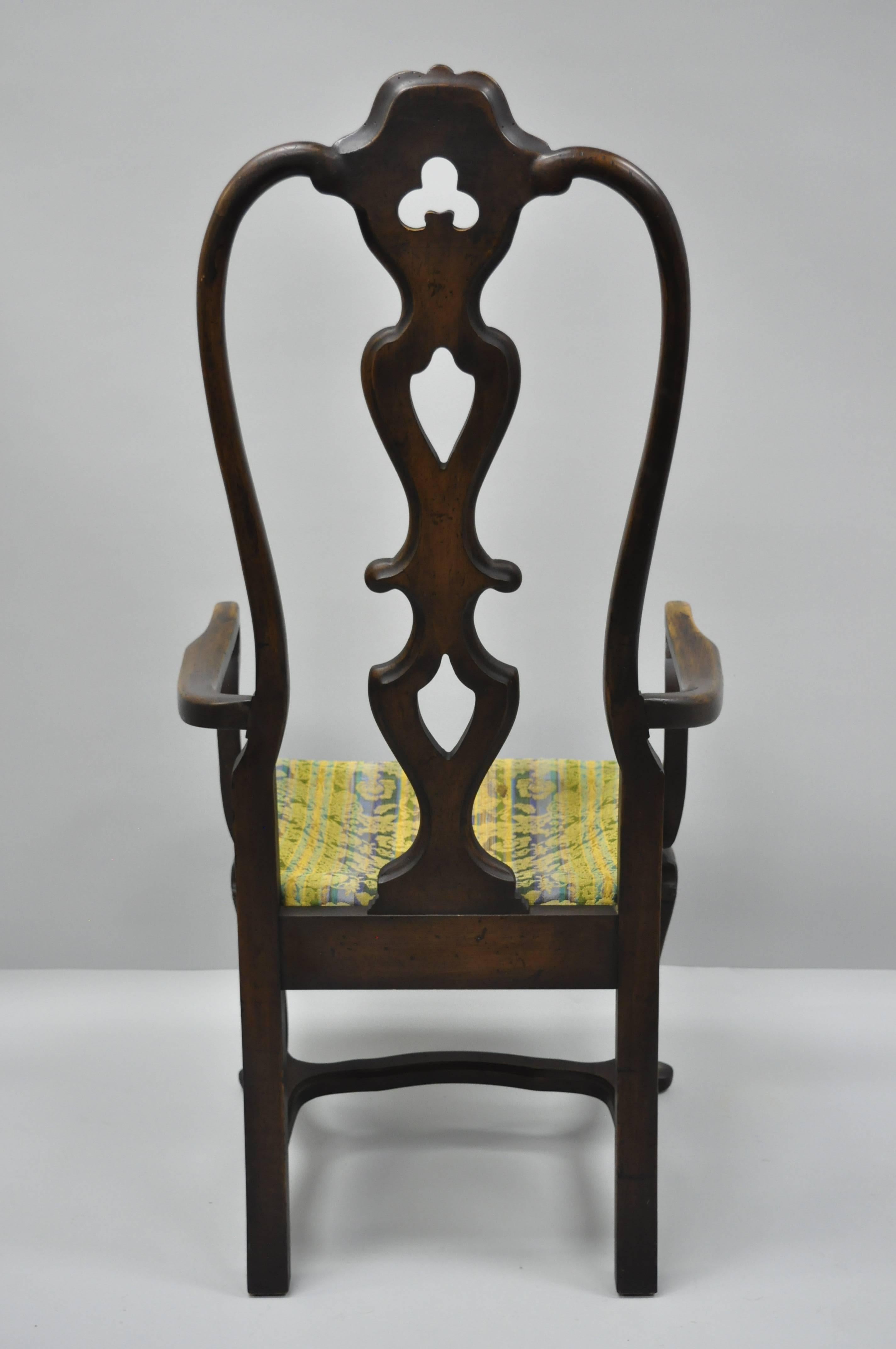 Paire de fauteuils de salle à manger à haut dossier de style baroque italien ou rococo suédois en vente 4