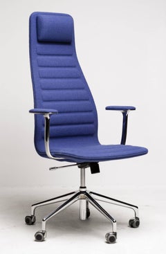 High Back Lotus Office Chair Designed by Jasper Morrison