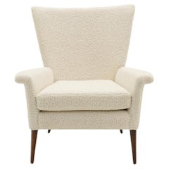 Silla de salón con respaldo alto de Paul McCobb. Restaurada por expertos en Boucle Blanco.