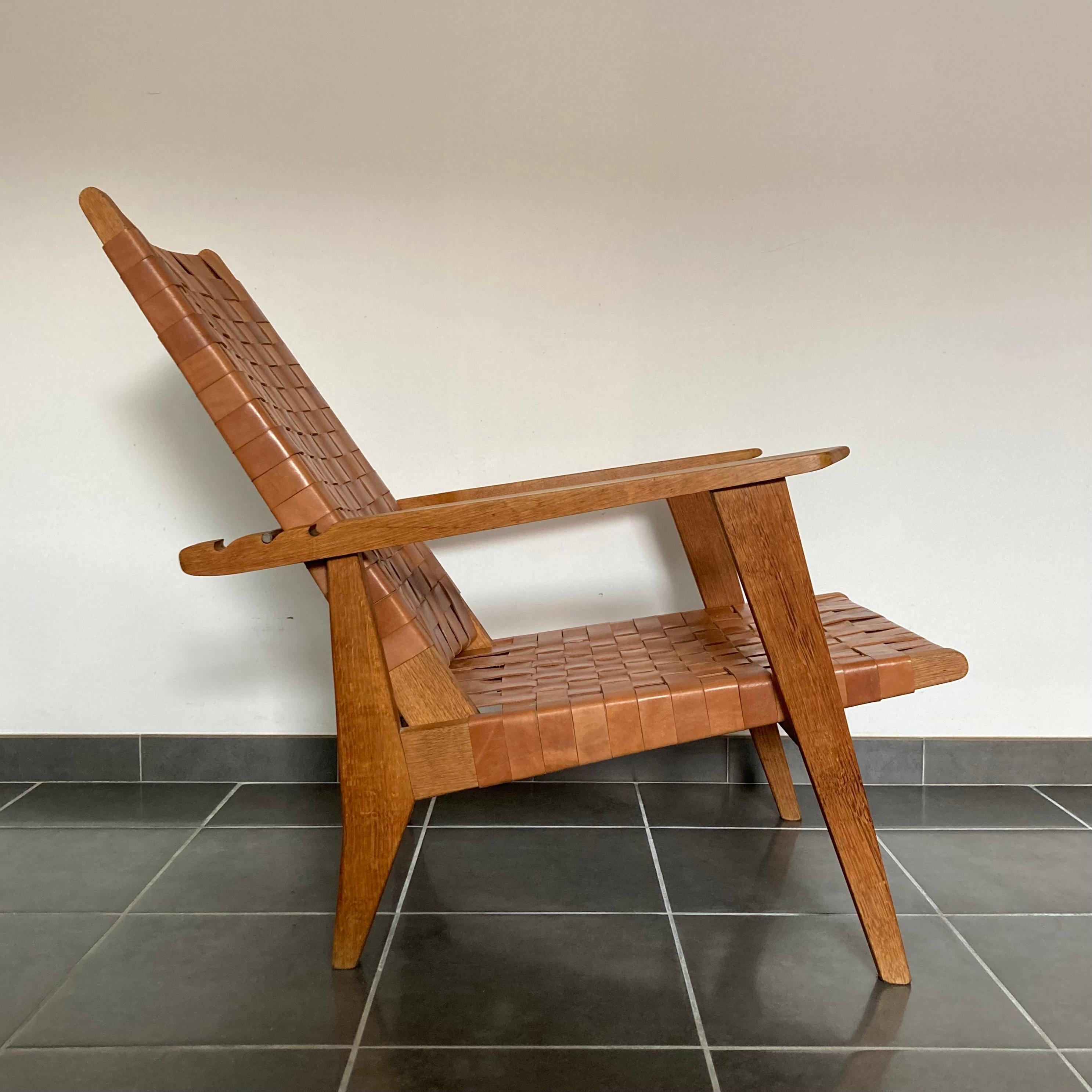 High Back Lounge Chair, Leather Webbed & Solid Oak Wood in the Style of J. Risom For Sale 7