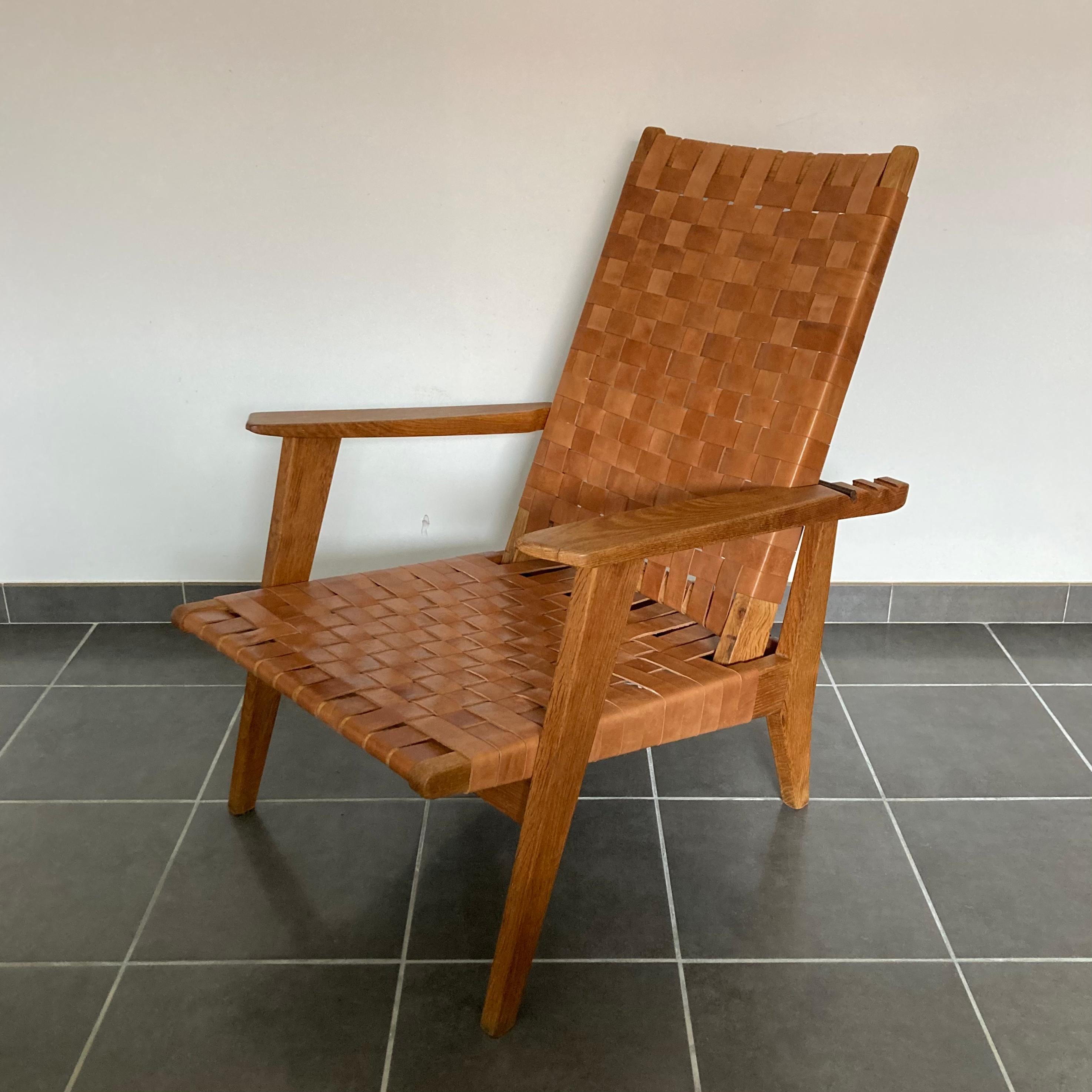 High Back Lounge Chair, Leather Webbed & Solid Oak Wood in the Style of J. Risom For Sale 1