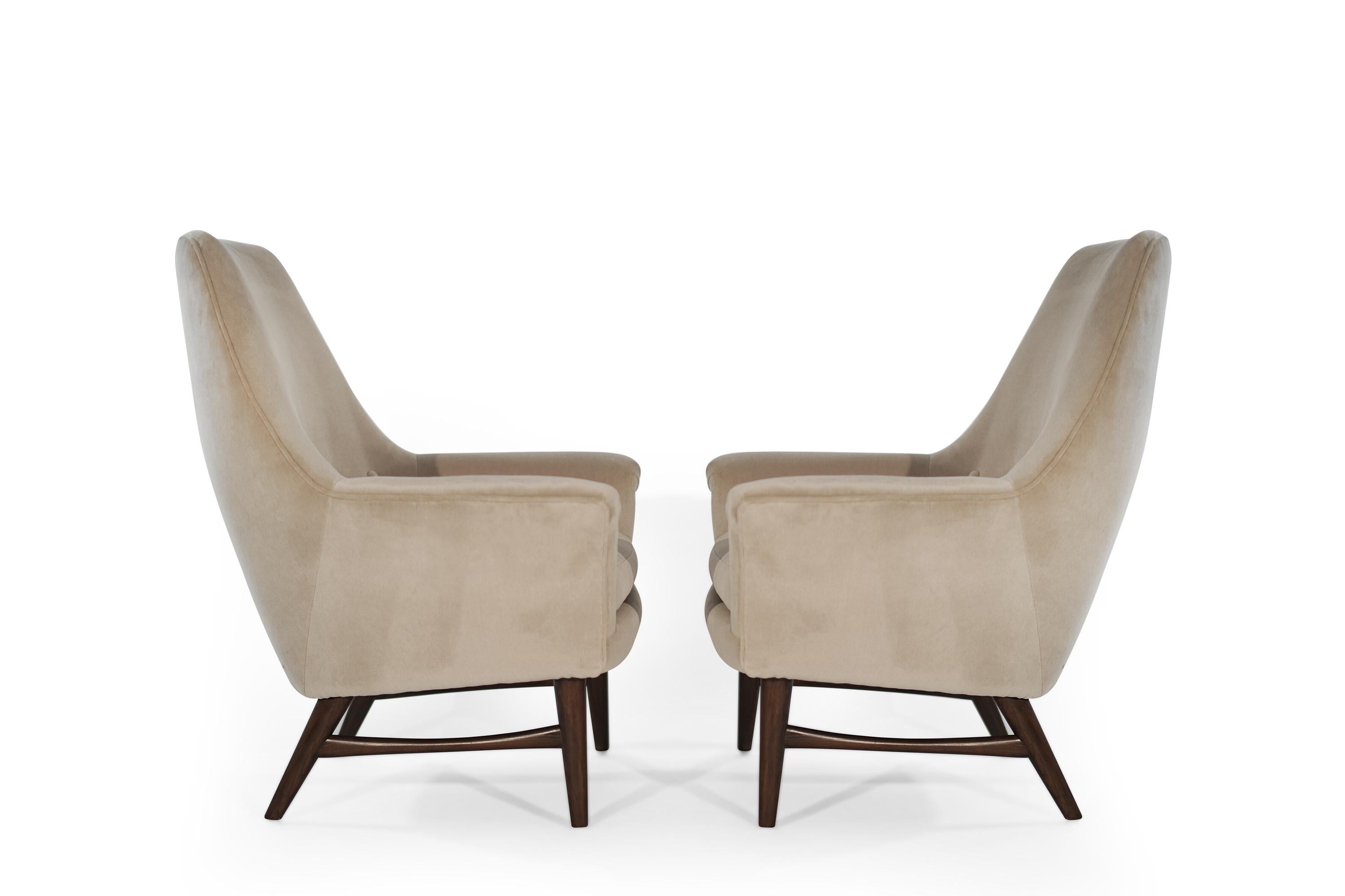 Scandinavian Modern High-Back Lounge Chairs by Oscar Langlo in Alpaca Velvet, Norway, 1950s
