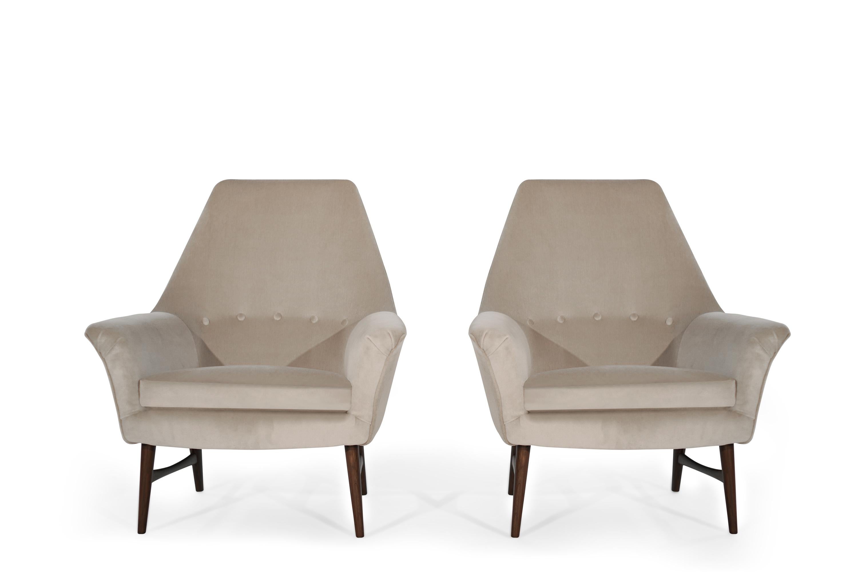 20th Century High-Back Lounge Chairs by Oscar Langlo in Alpaca Velvet, Norway, 1950s
