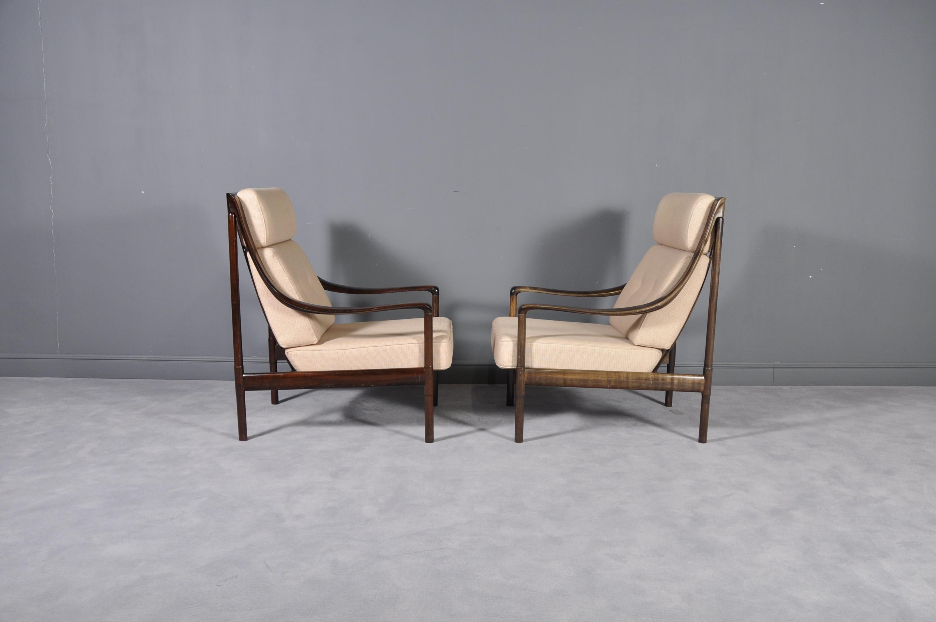 These chairs were designed by Walter Knoll in the early 1960s.