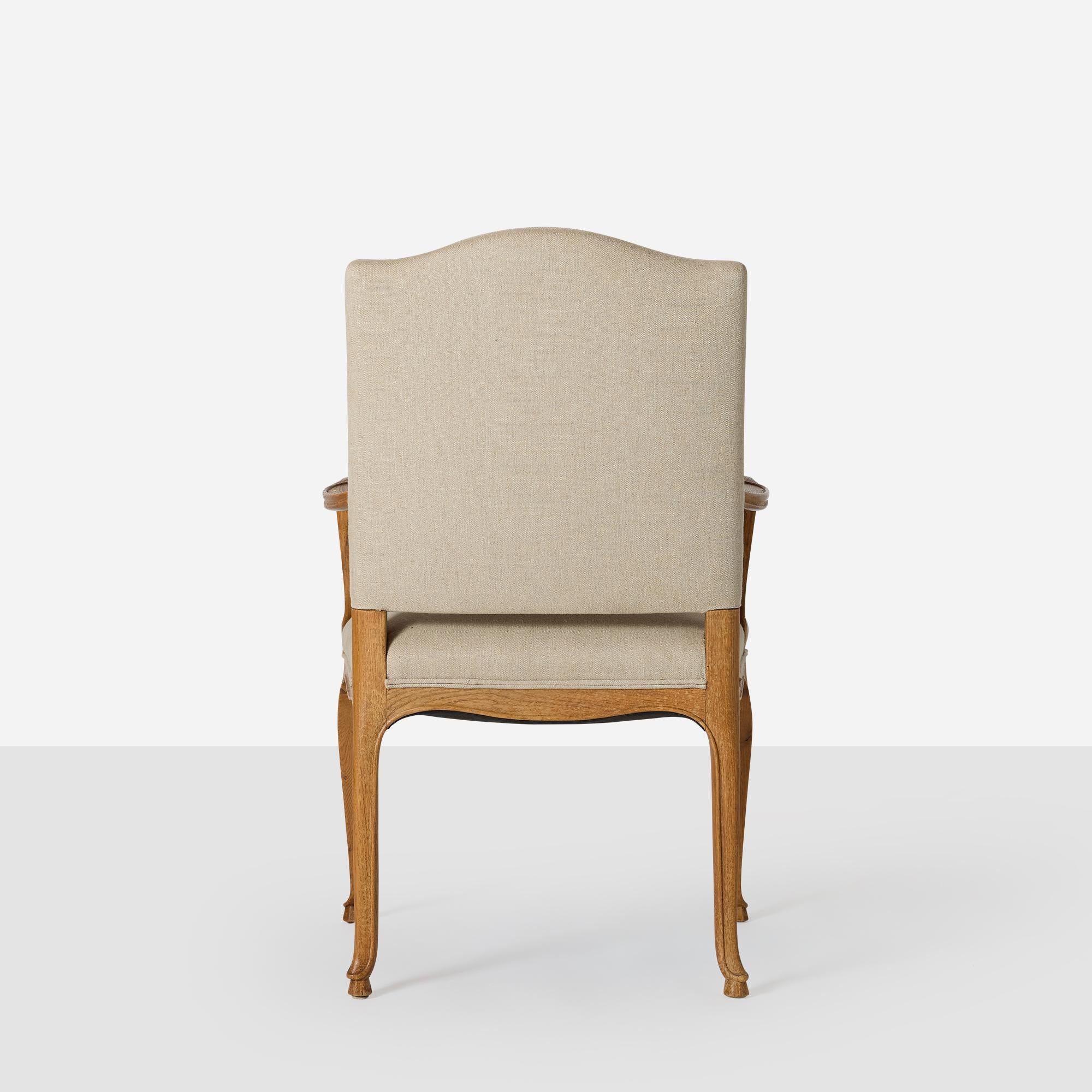 Sillón alto de roble de Frits Henningsen mediados del siglo XX en venta