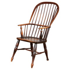 Raked Windsor-Sessel mit hoher Rückenlehne