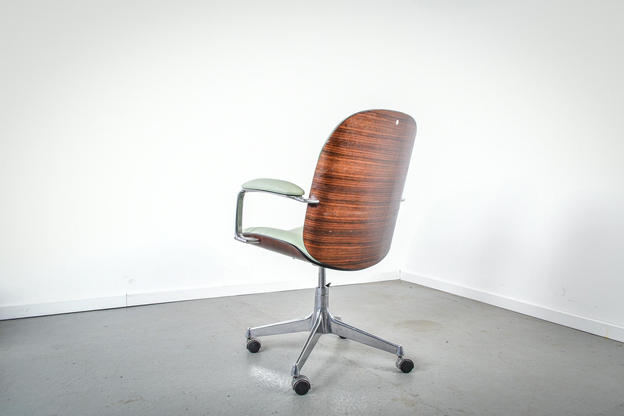 Italian High back rosewood office chair by Ico Parisi for MIM