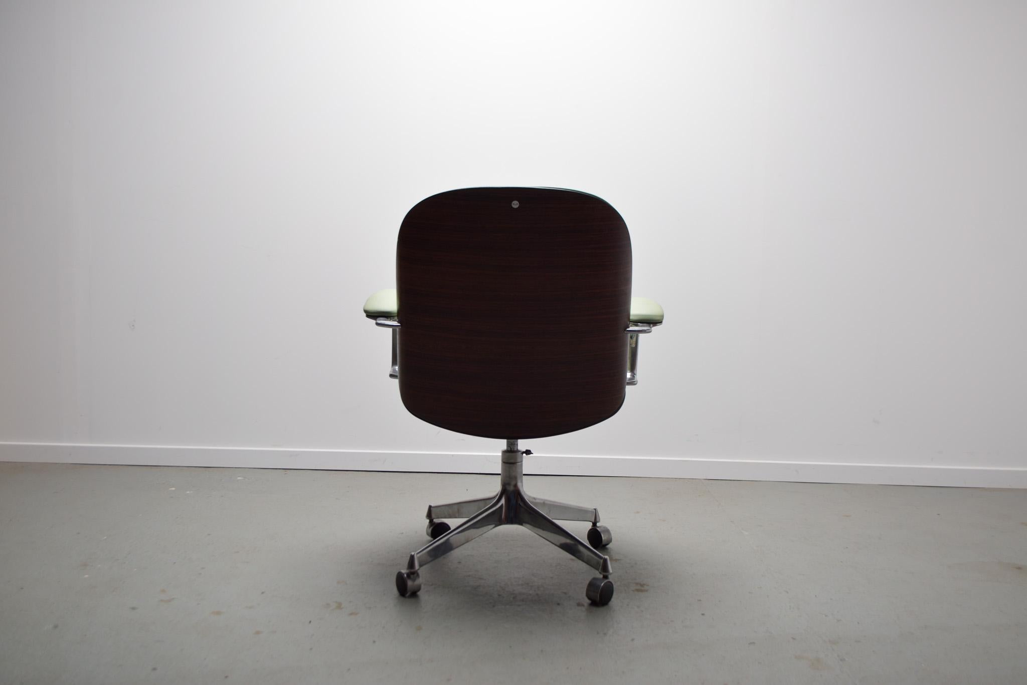 High back rosewood office chair by Ico Parisi for MIM 3