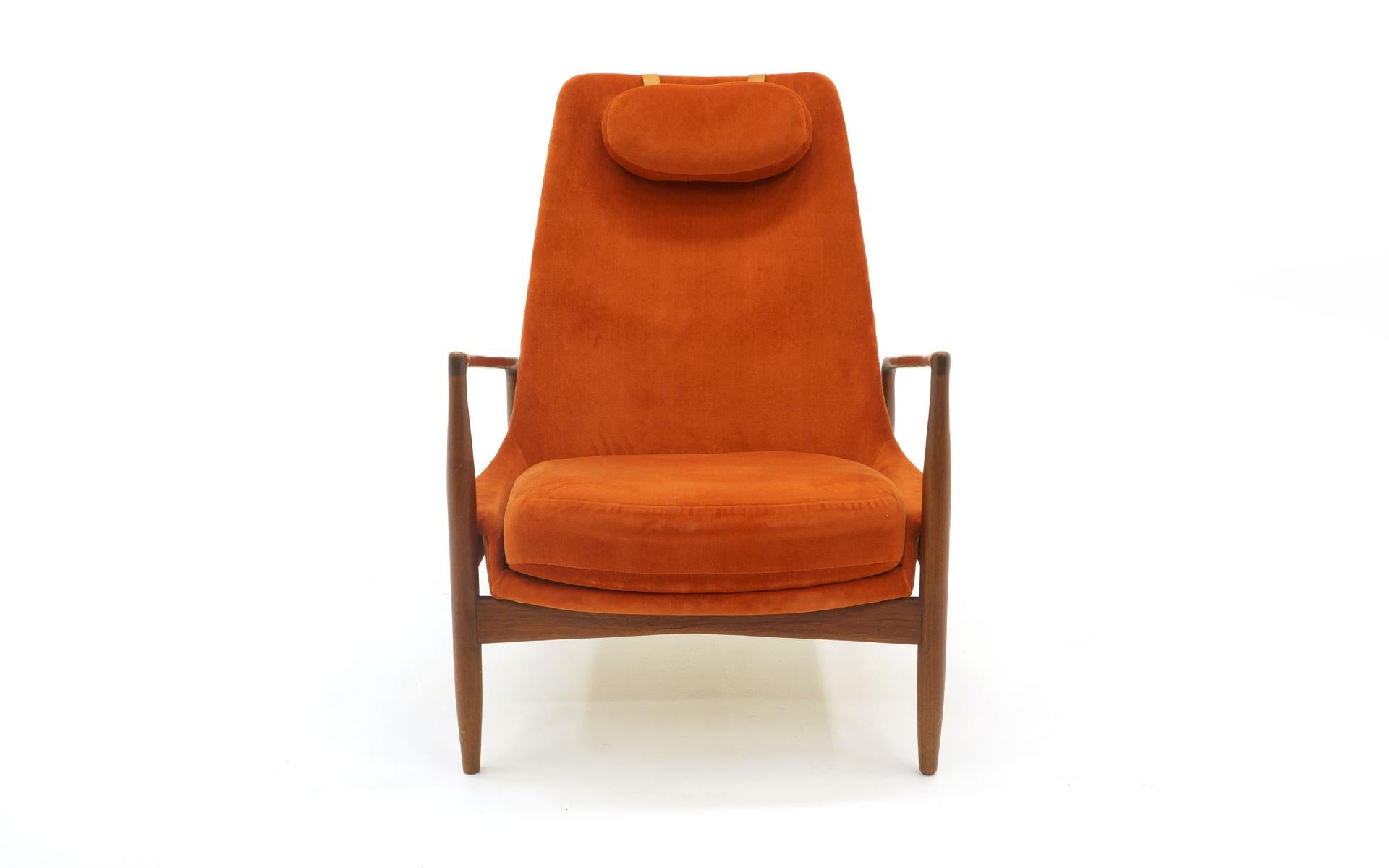 High Back Seal or Sälen Lounge Chair by Kofod-Larsen for OPE, Sweden, 1960. 1