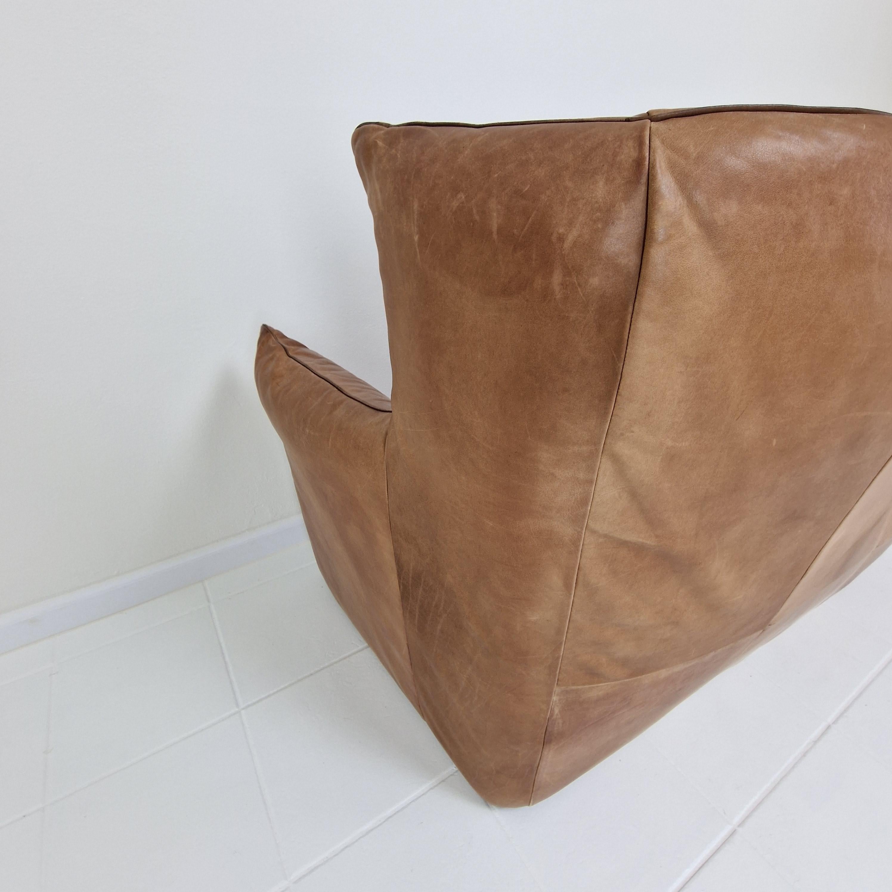 Sofá de respaldo alto de Gerard Van Den Berg para Montis en cuero coñac, años 80 en venta 6