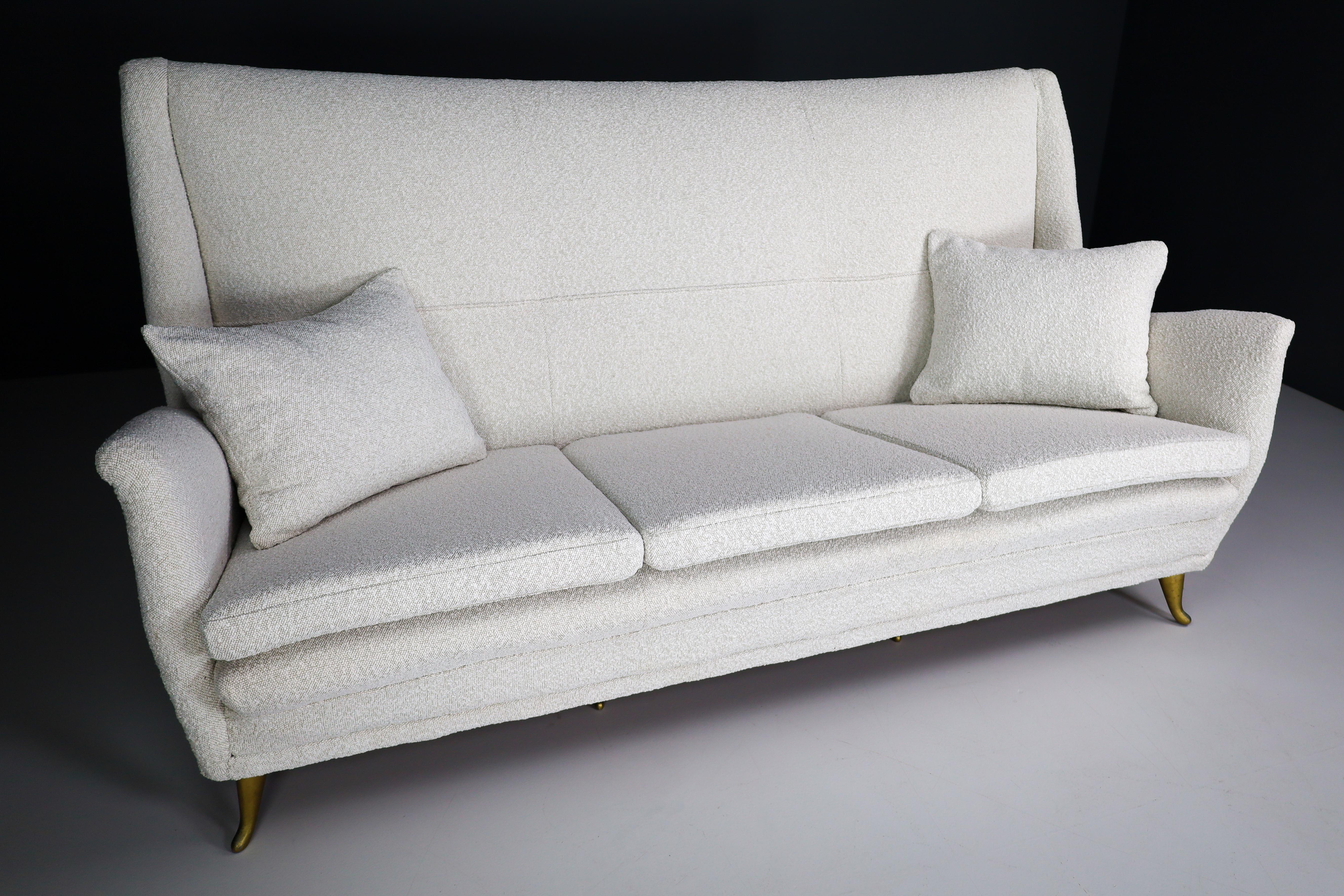 Brass High Back Sofa By Gio Ponti For ISA Bergamo in Bouclé Fabric Upholstery 1950s For Sale