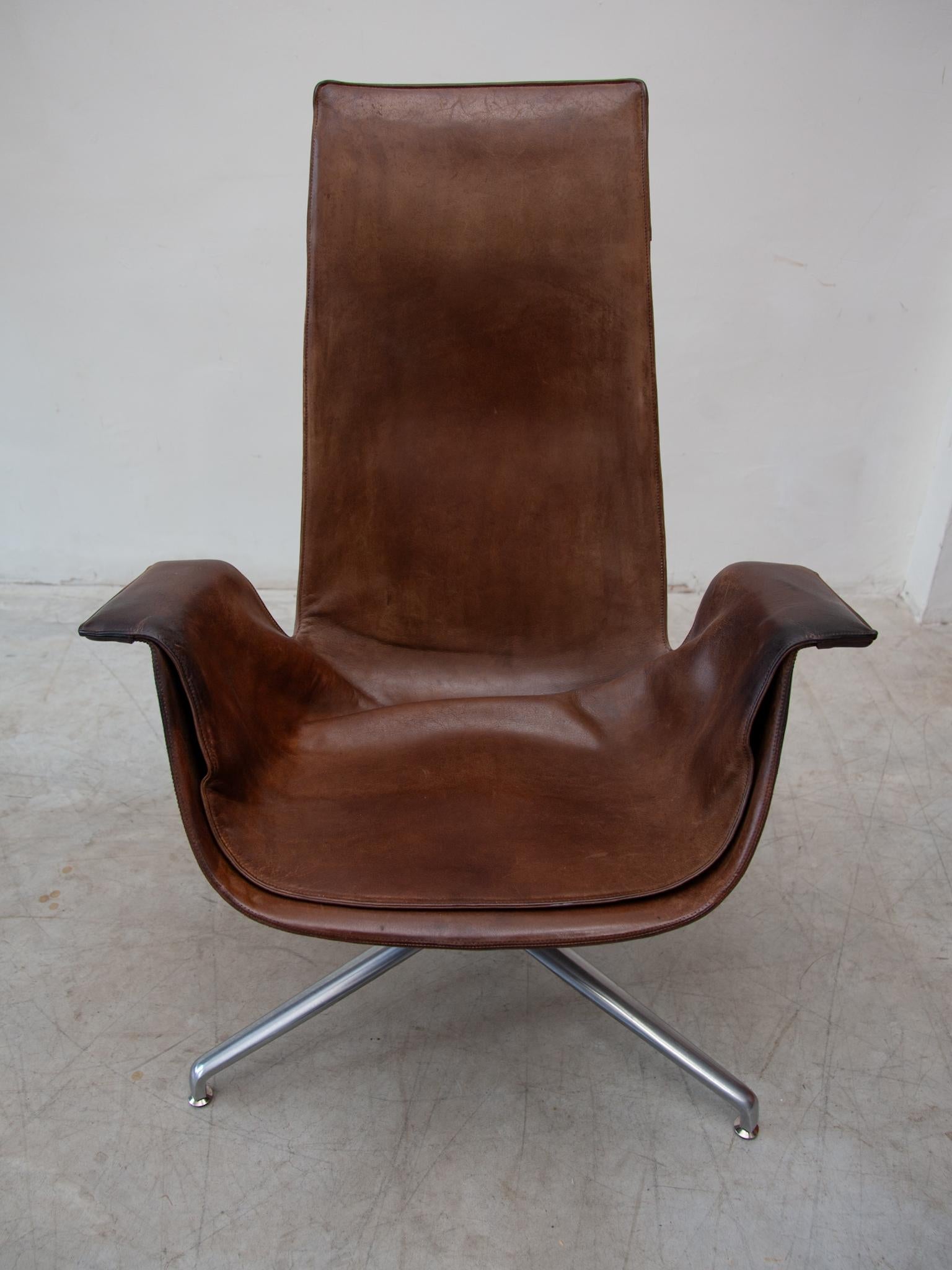 Mid-20th Century High Back Tulip Swivel Chair by Fabricius, Kastholm for Kill, Model Fk 6725 For Sale