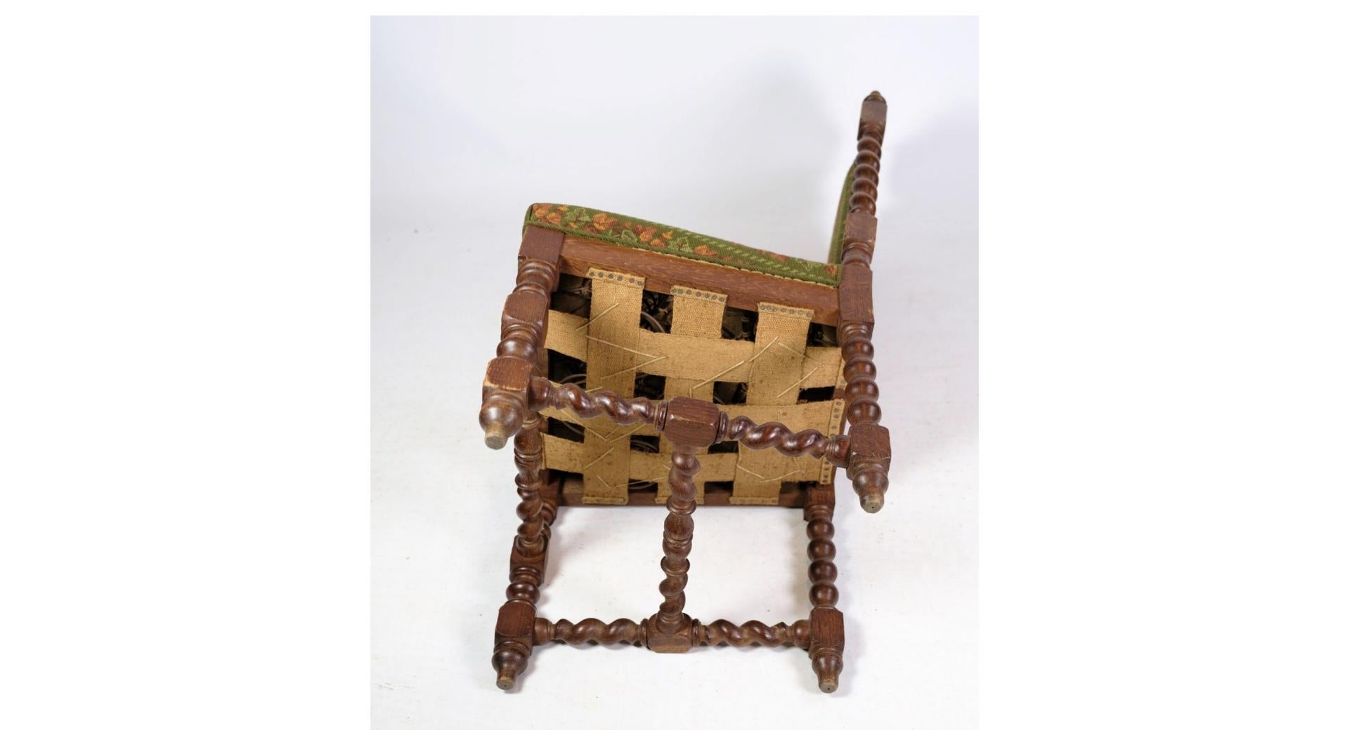 Hochlehniger Stuhl Made in Solid Oak mit dem Stil der Renaissance aus den 1910er Jahren (Frühes 20. Jahrhundert) im Angebot