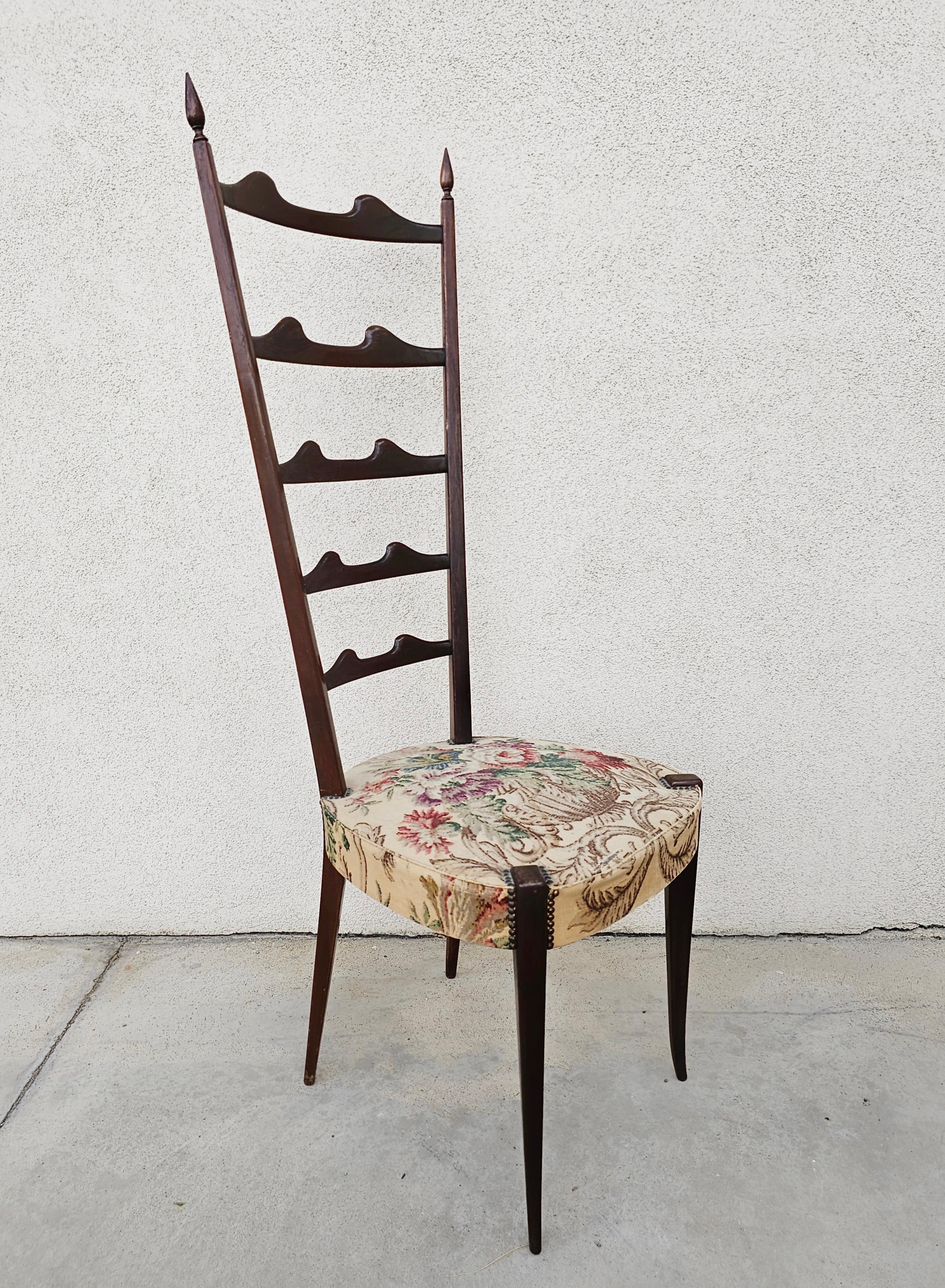Mid-20th Century High Backrest Chiavari Chairs done in Mahogany by Paolo Buffa Pair, Italy 1950s For Sale