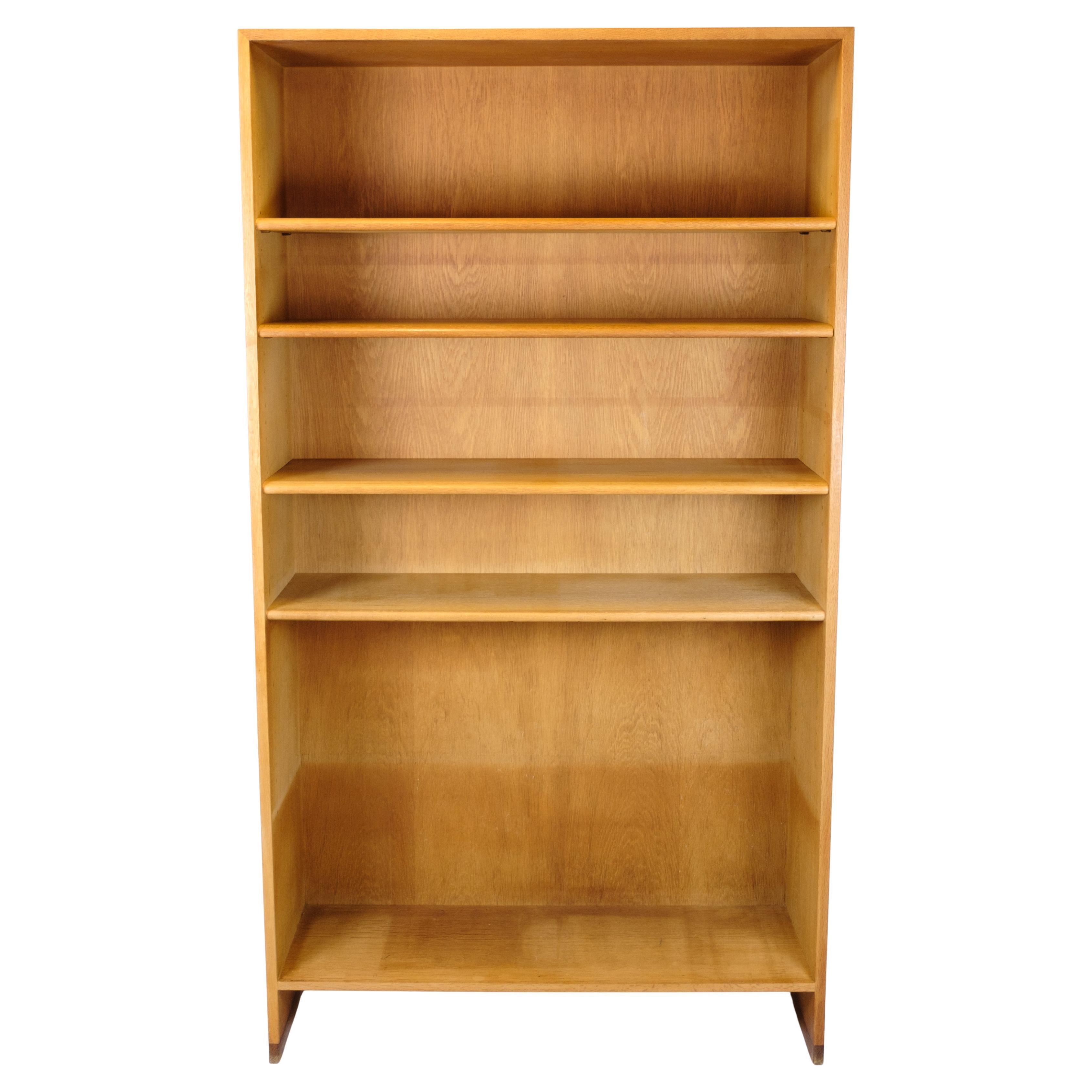 High Bookcase In Oak With 4 Shevels By Hans J. Wegner For Ry Furniture For Sale