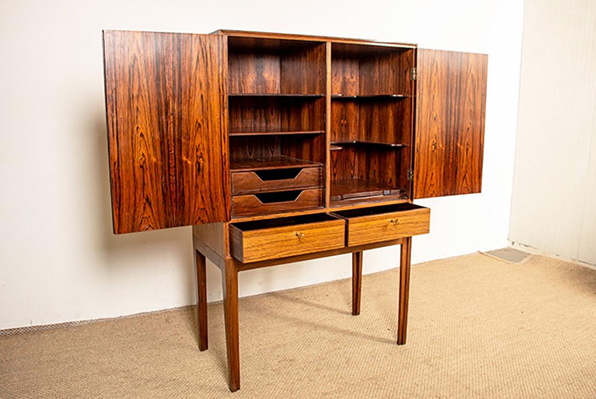 High cabinet, Bar, Danish in rosewood model 6201 by Hans Olsen 1960. For Sale 9