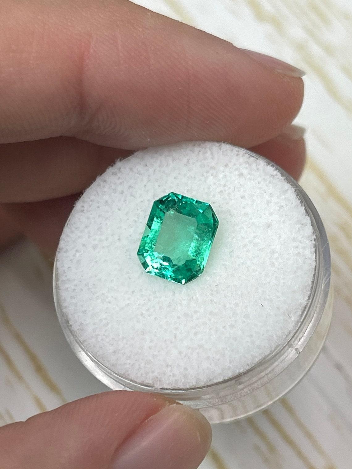 High Clarity 2.14 Carat Yellowish Green Muzo Emerald Cut Colombian Gem - May In New Condition For Sale In Jupiter, FL
