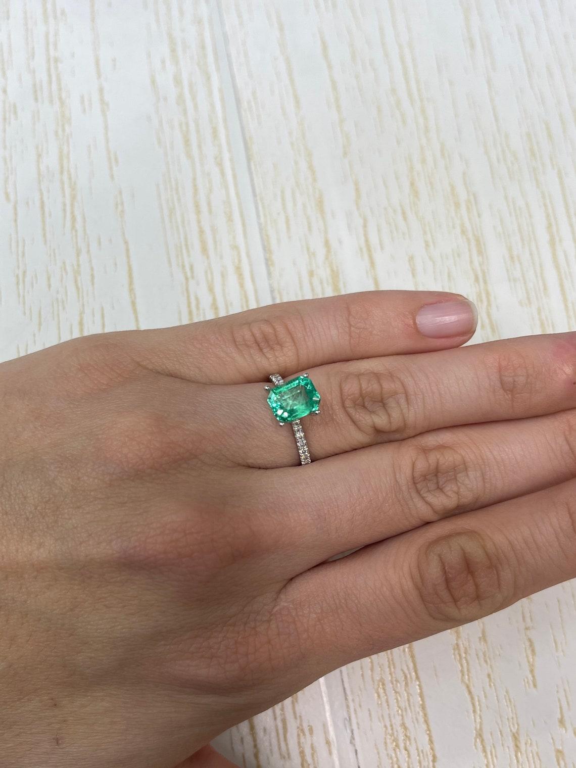 High Clarity 2.14 Carat Yellowish Green Muzo Emerald Cut Colombian Gem - May For Sale 2
