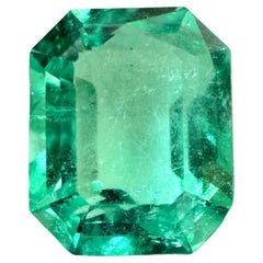 Gemma colombiana di alta purezza da 2,14 carati di colore verde giallastro Muzo Emerald Cut - Maggio